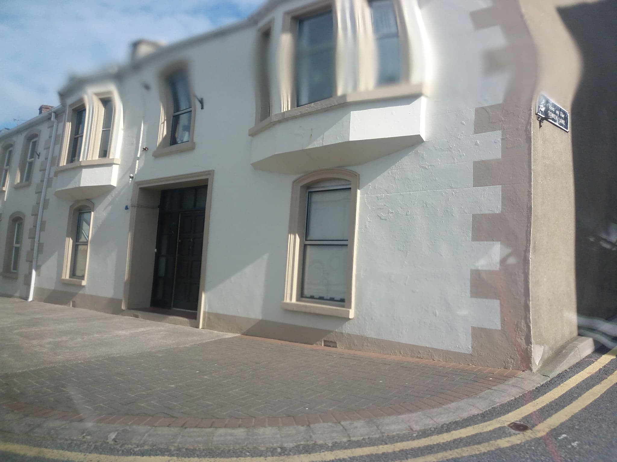 Street view near Summerhill Apartments, Bundoran — © tshedy (CC BY-SA · Mapillary)