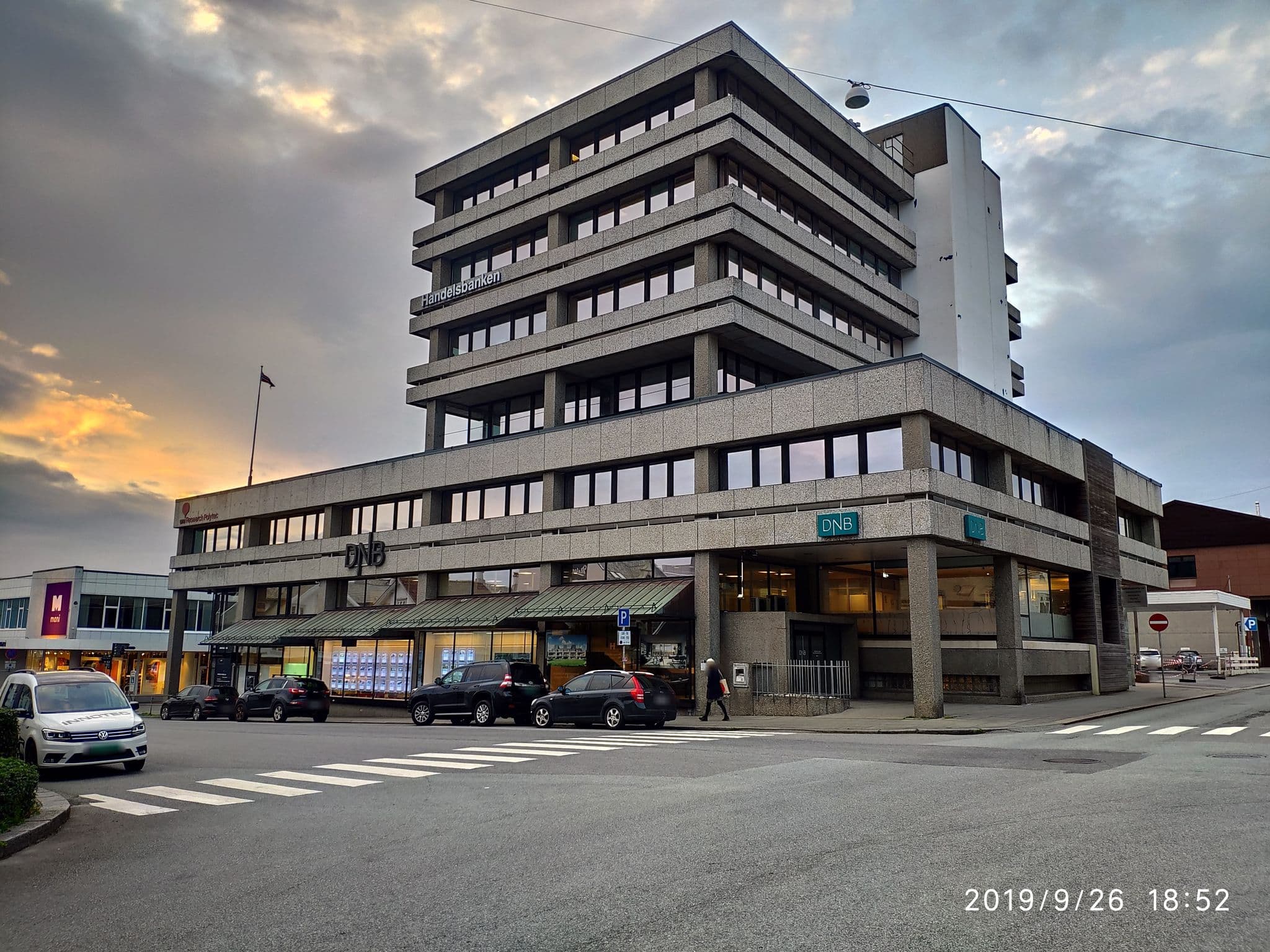 Street view near Rica Saga Hotel, Haugesund — © km2bp (CC BY-SA · Mapillary)