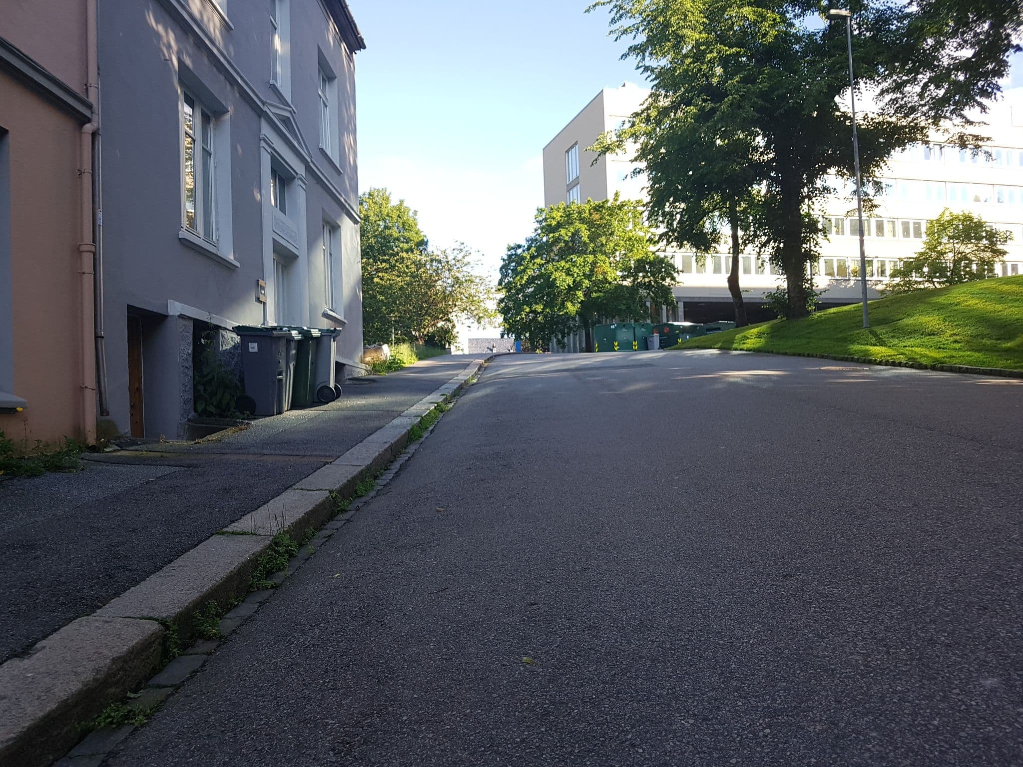 Street view near Bergen Leilighet - Borgermester Platous Gate, Bergen — © pbb (CC BY-SA · Mapillary)