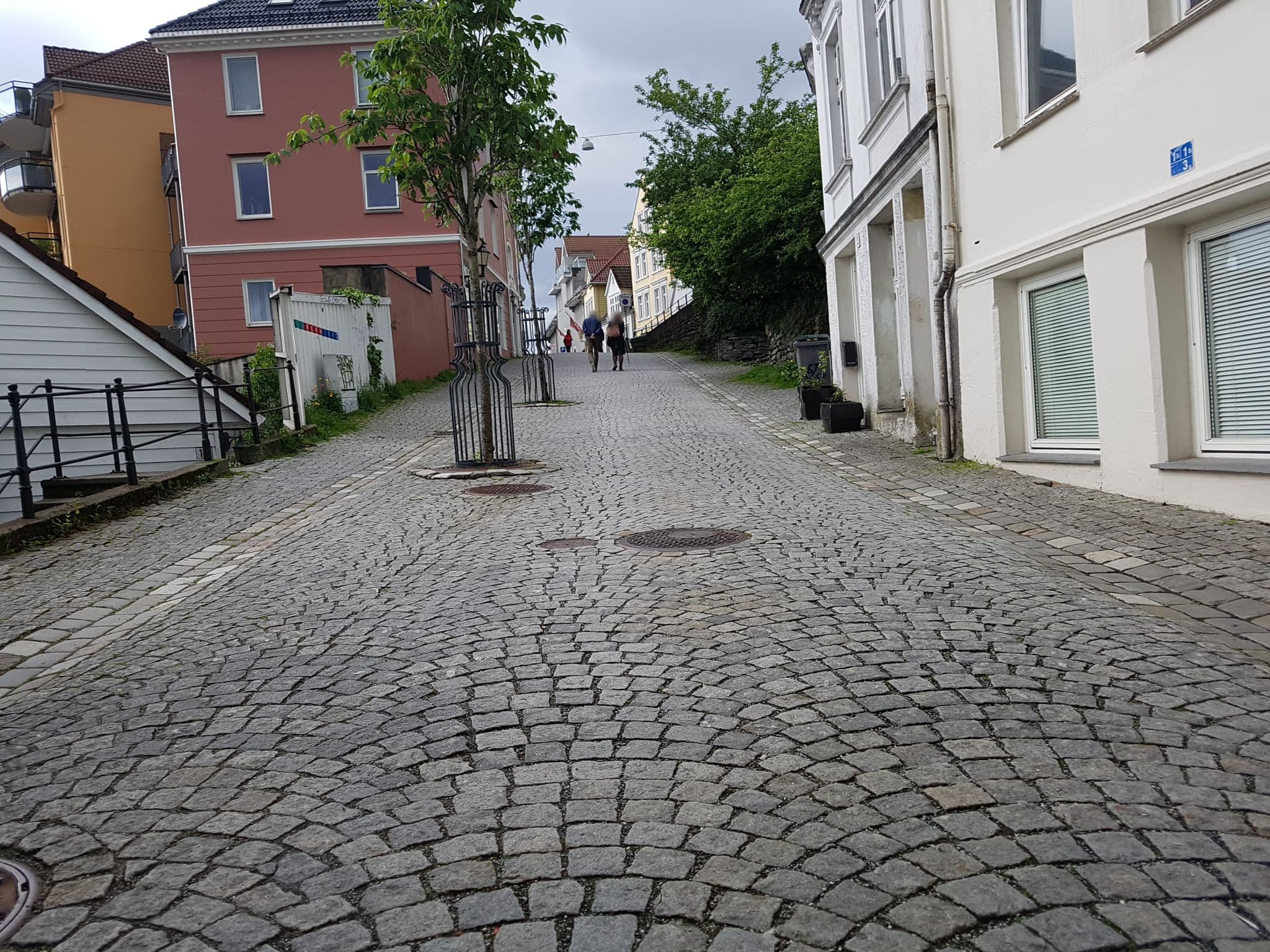 Street view near Pepes Apartment, Bergen — © pbb (CC BY-SA · Mapillary)