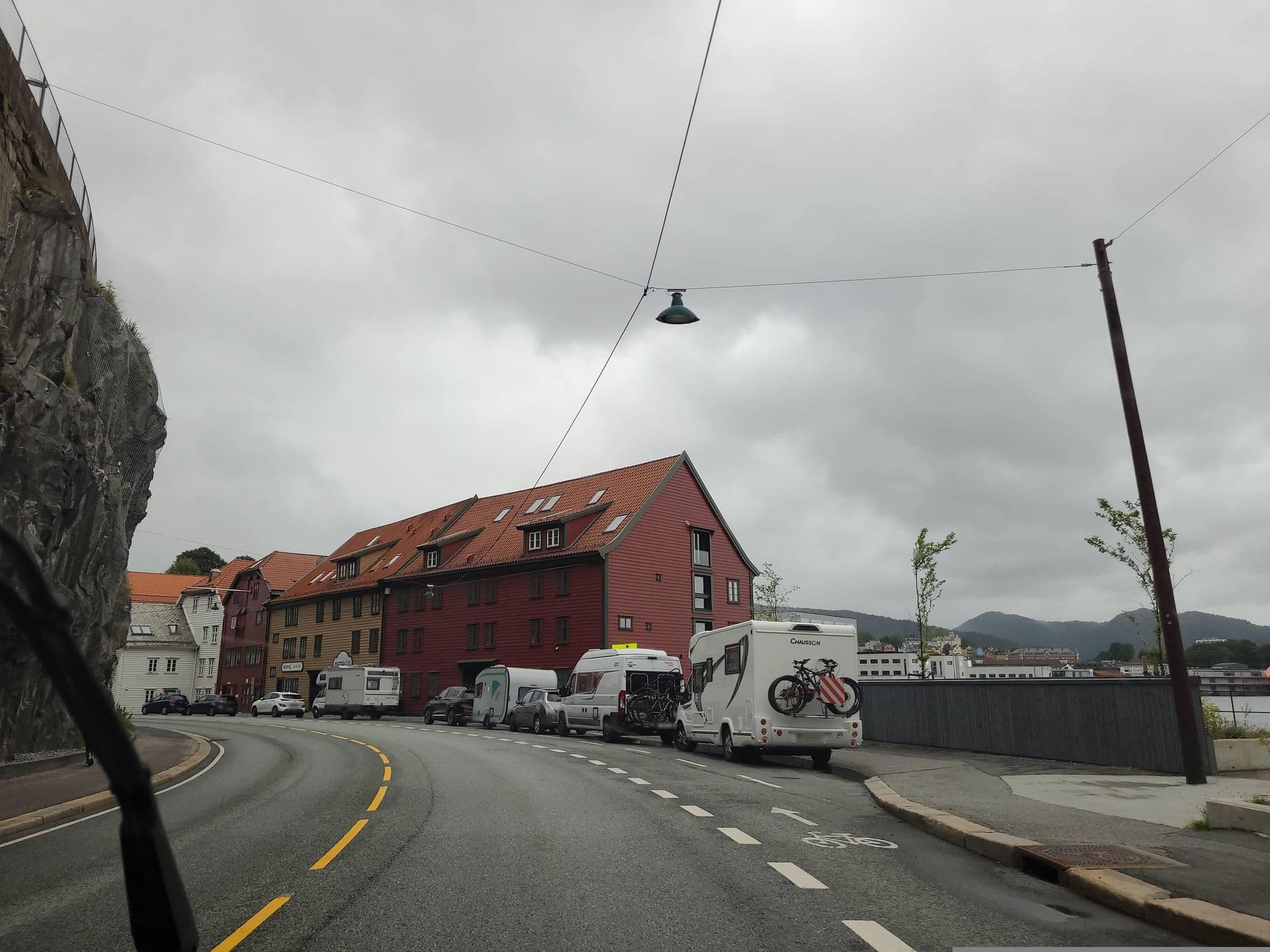 Street view near Ustaoset Hotel, Bergen — © jopparn2 (CC BY-SA · Mapillary)