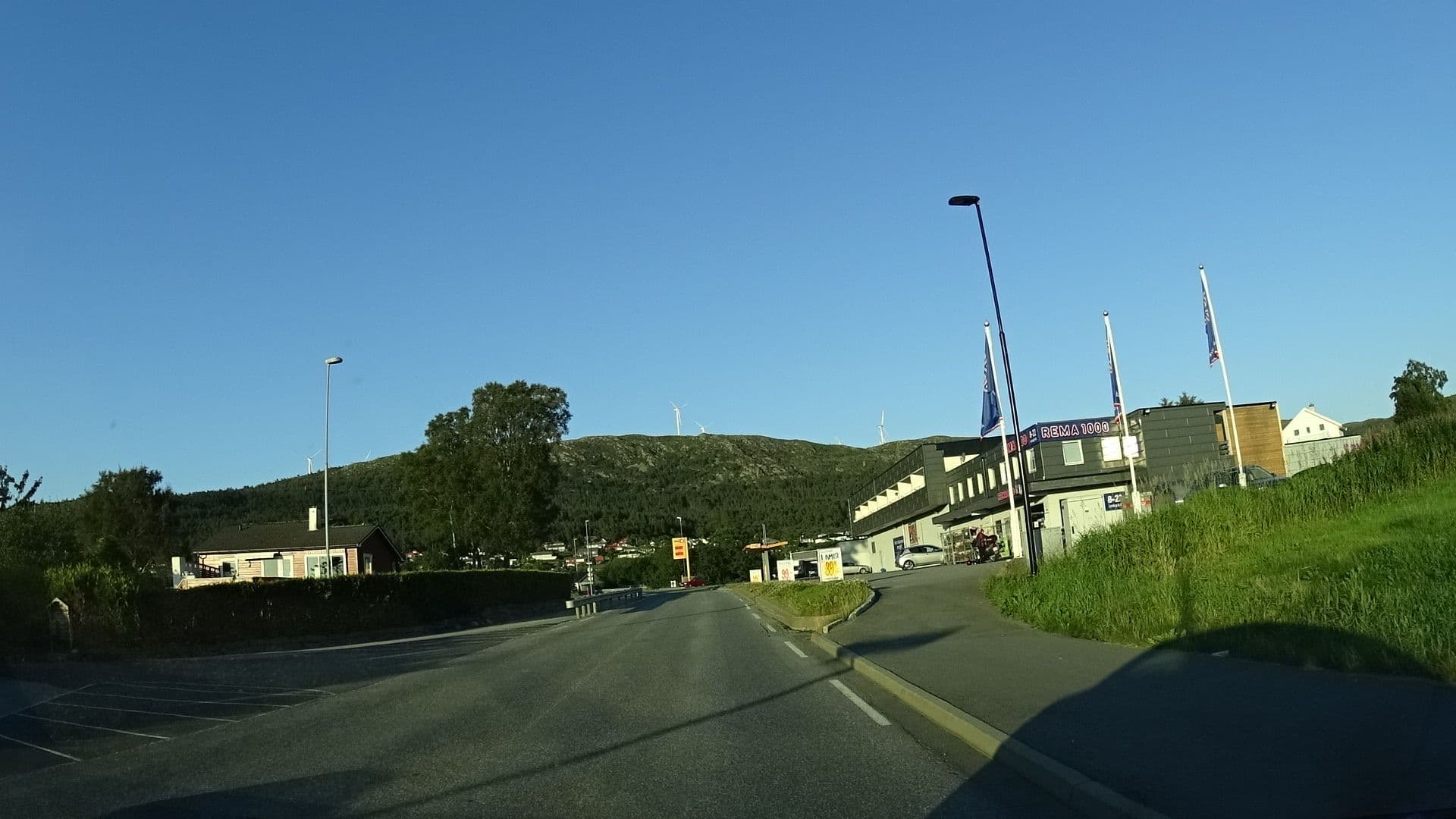 Street view near Hytten, Fitjar — © kino (CC BY-SA · Mapillary)