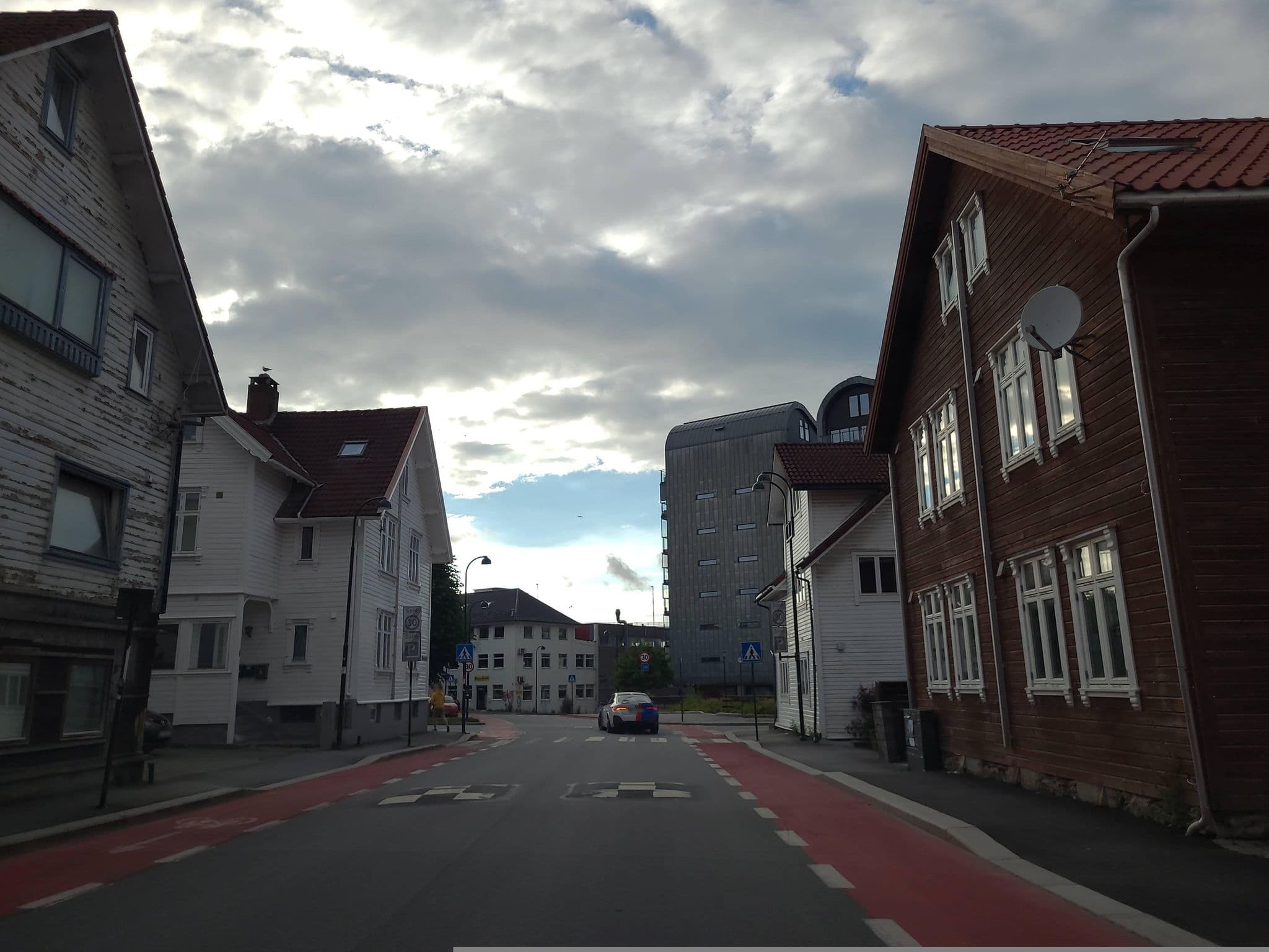 Street view near Stoperigaten Apartments, Stavanger — © jopparn2 (CC BY-SA · Mapillary)