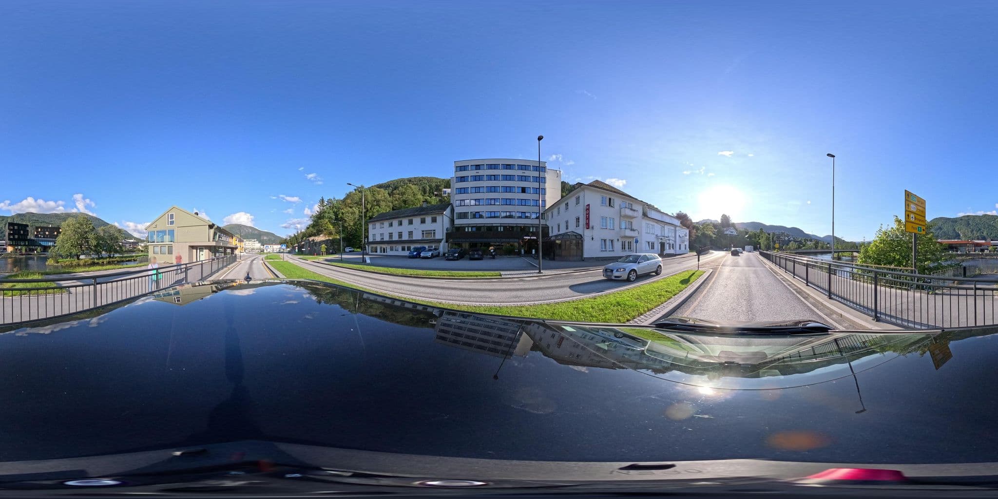 Street view near Quality Hotel Førde, Førde — © yannakis (CC BY-SA · Mapillary)