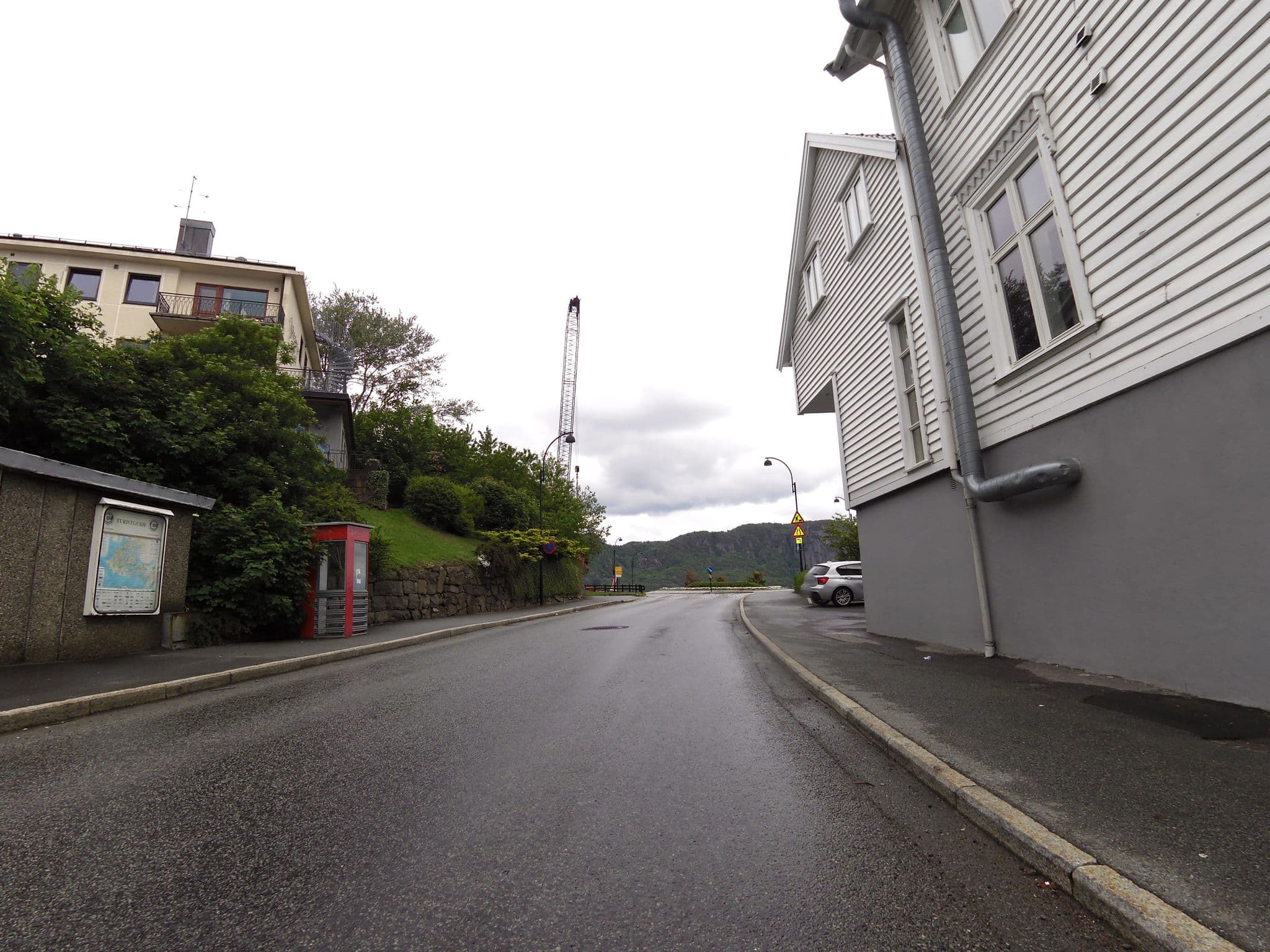 Street view near Rederiet, Farsund — © suschtenname (CC BY-SA · Mapillary)