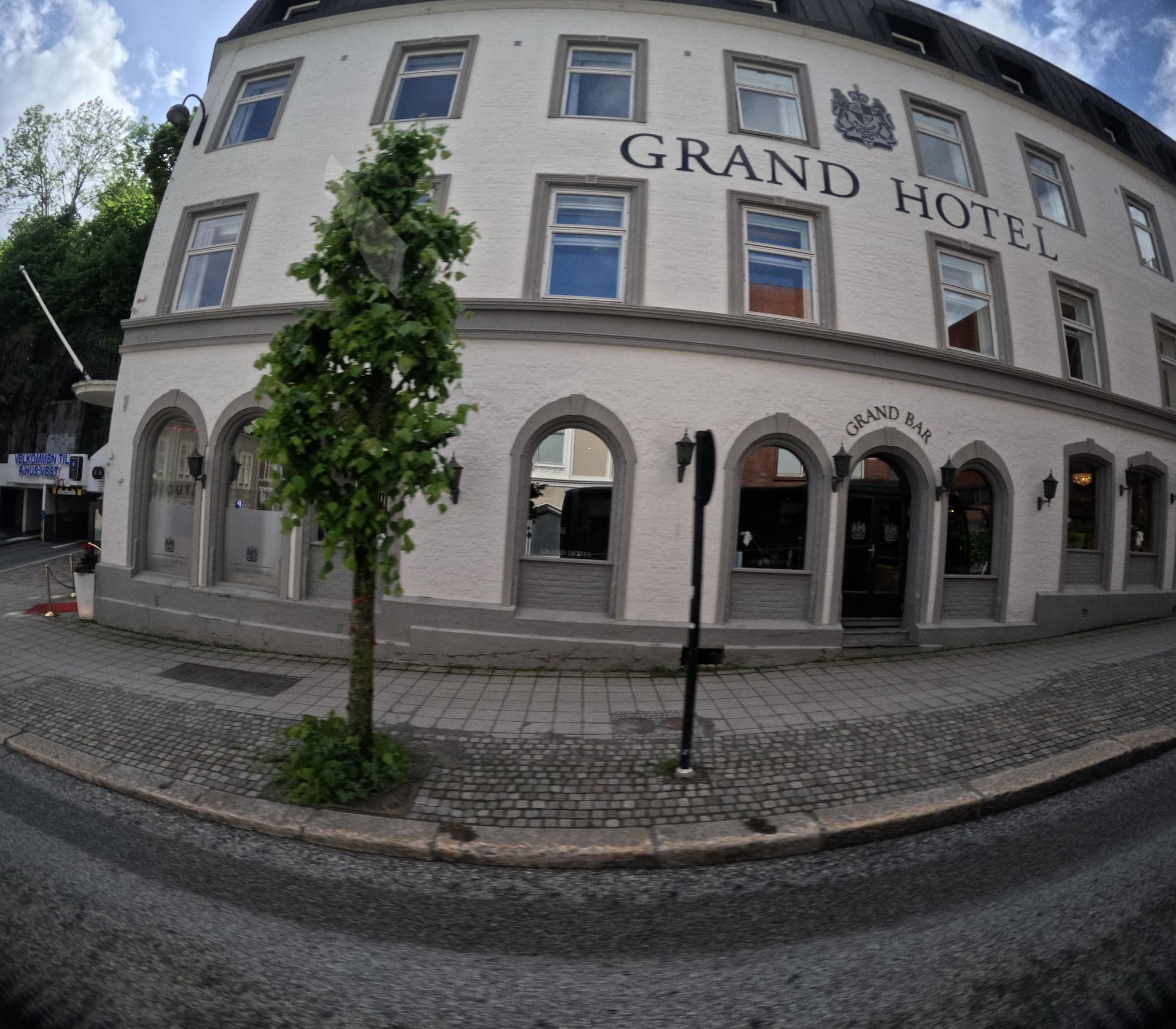 Street view near Park Inn Arendal, Arendal — © pbb (CC BY-SA · Mapillary)