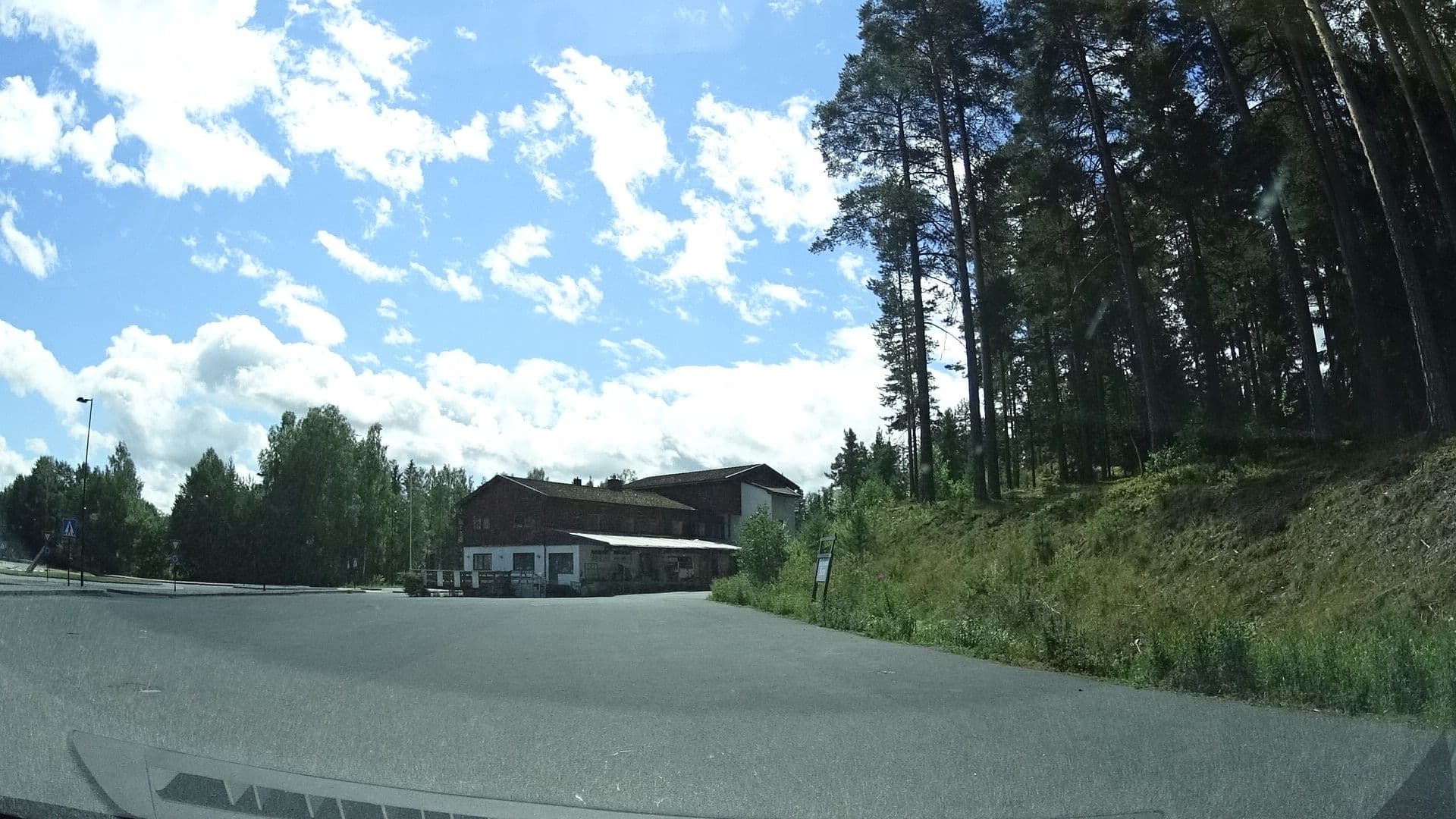 Street view near Inge Nymo, Vikersund — © kino (CC BY-SA · Mapillary)