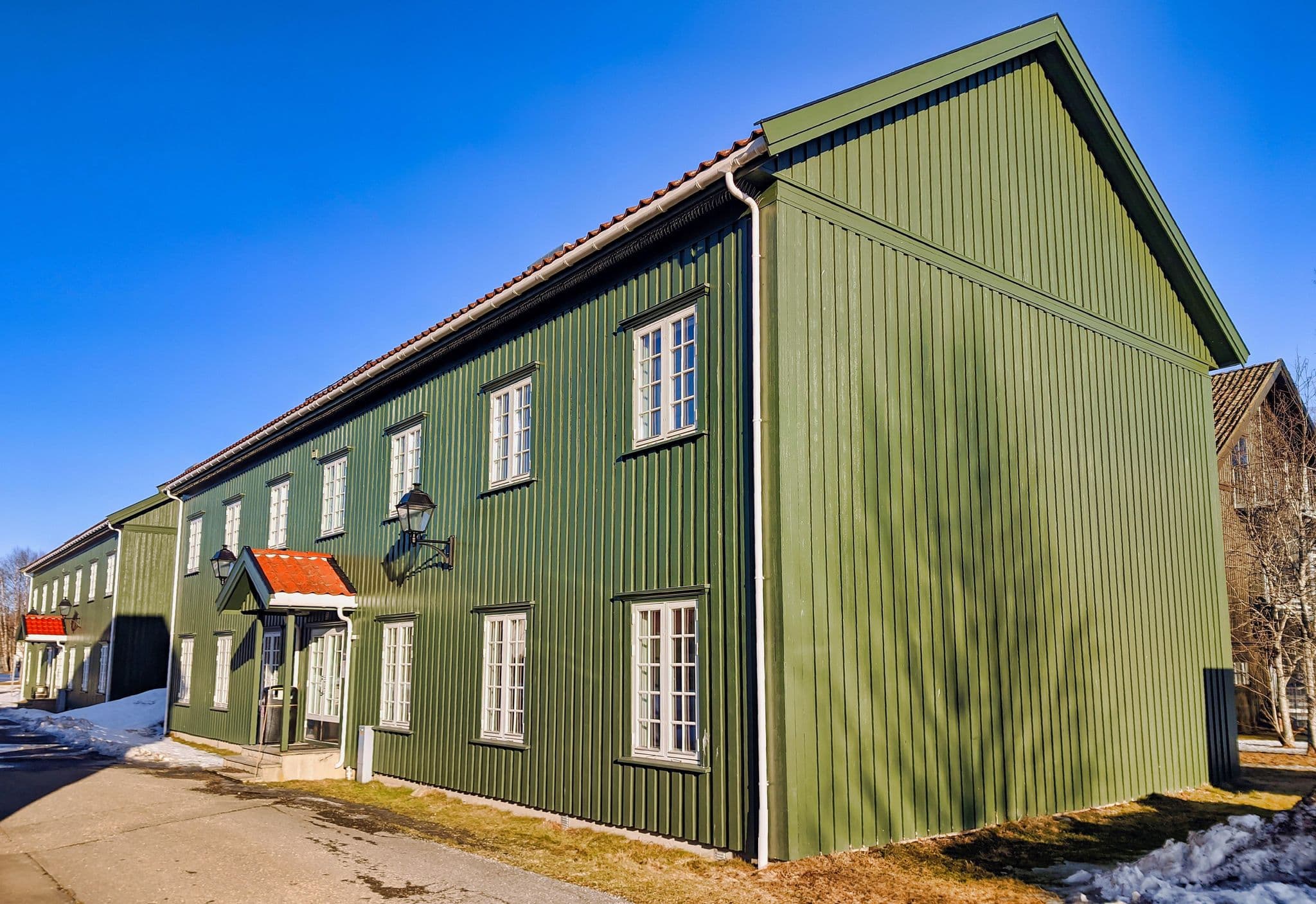 Street view near Airport Motel & Apartment, Maura — © km2bp (CC BY-SA · Mapillary)