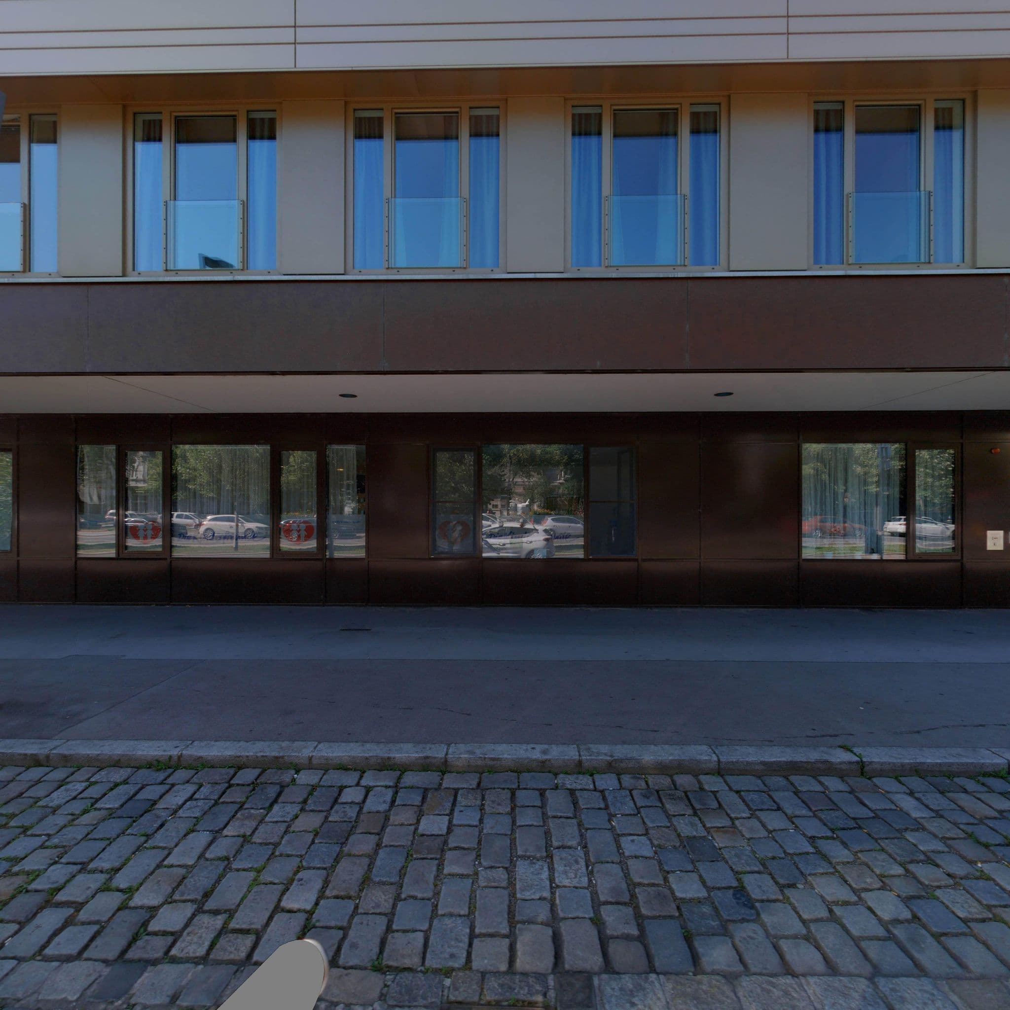 Street view near Hotel Motel One Prater, Landstraße — © eliasgander (CC BY-SA · Mapillary)