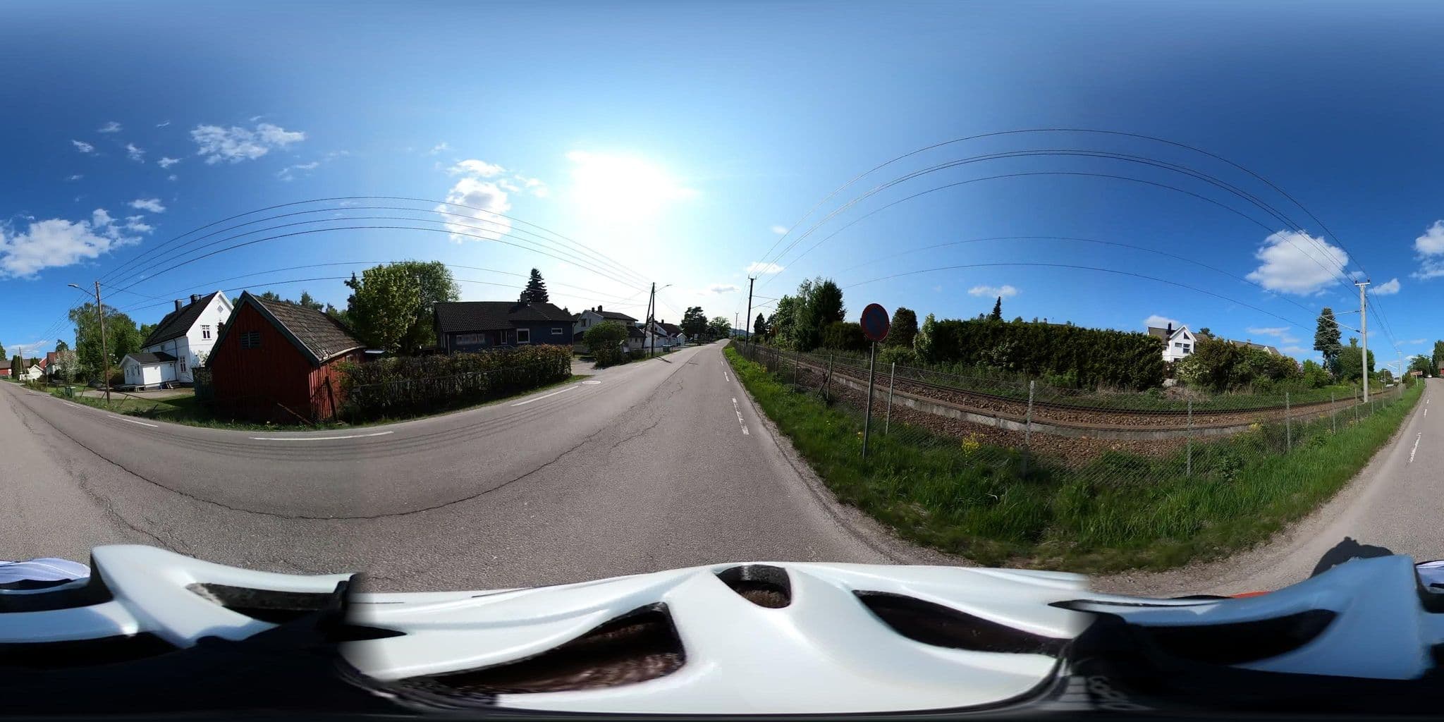 Street view near Kari's Kattepensjonat, Fetsund — © zidel (CC BY-SA · Mapillary)