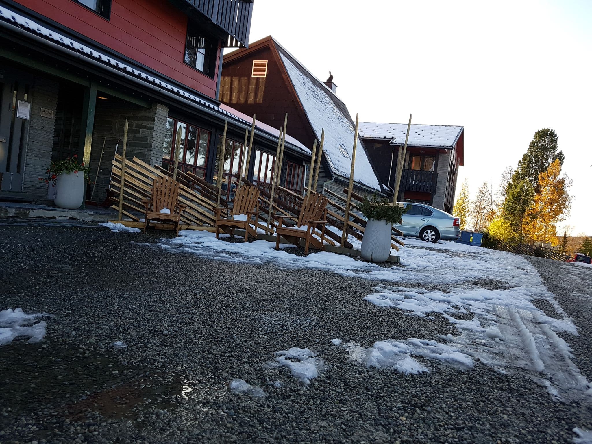 Street view near Rondane SPA Høyfjellshotell og Hytter, Otta — © pbb (CC BY-SA · Mapillary)