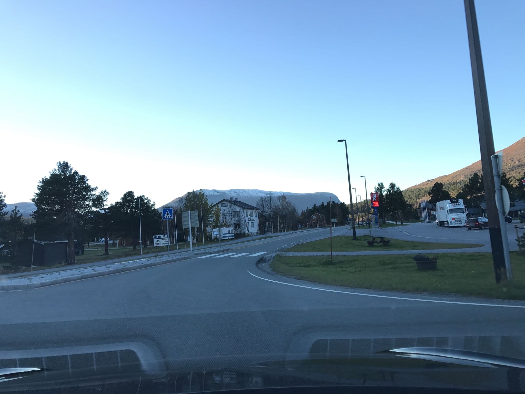 Street view near Beverli As Konkursbo, Åndalsnes — © derzornigemarkus (CC BY-SA · Mapillary)