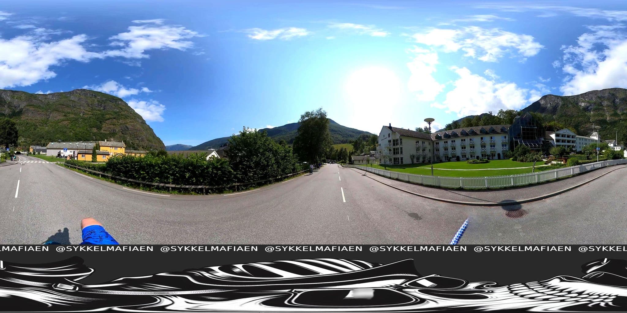 Street view near Flam Hotel, Lærdalsøyri — © Sykkelmafiaen (CC BY-SA · Mapillary)