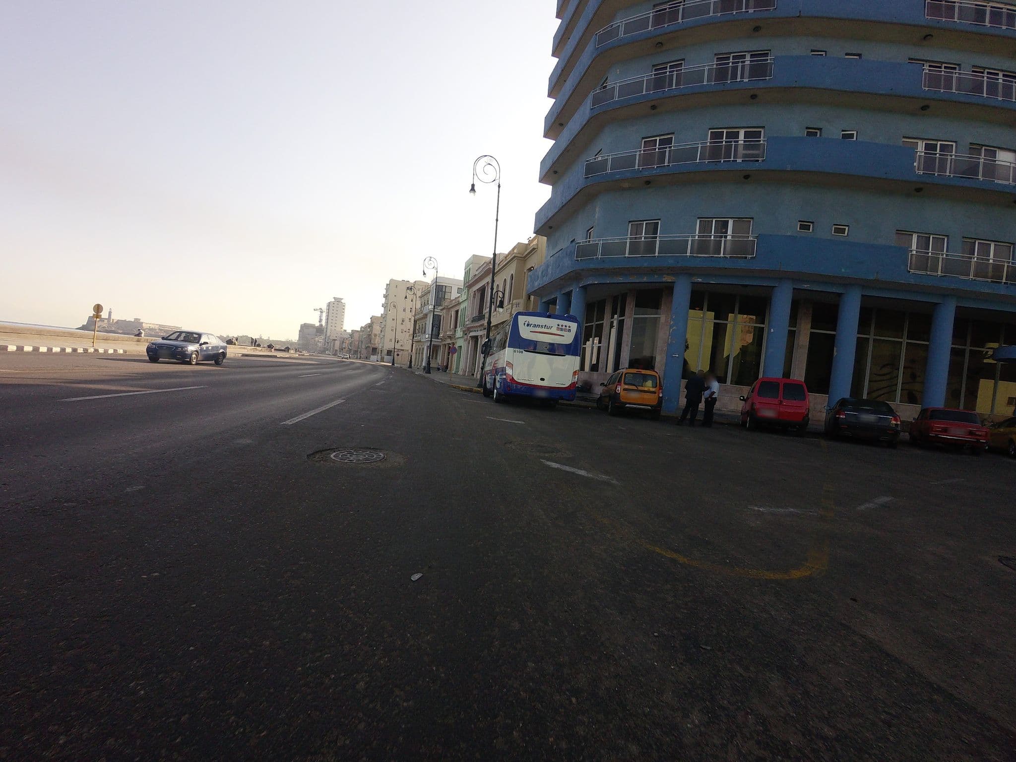 Street view near Hotel Deauville, Centro Habana