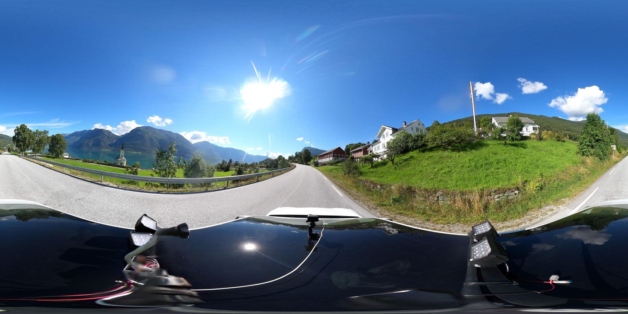 Street view near Nes Gard, Gaupne — © catoandersen (CC BY-SA · Mapillary)