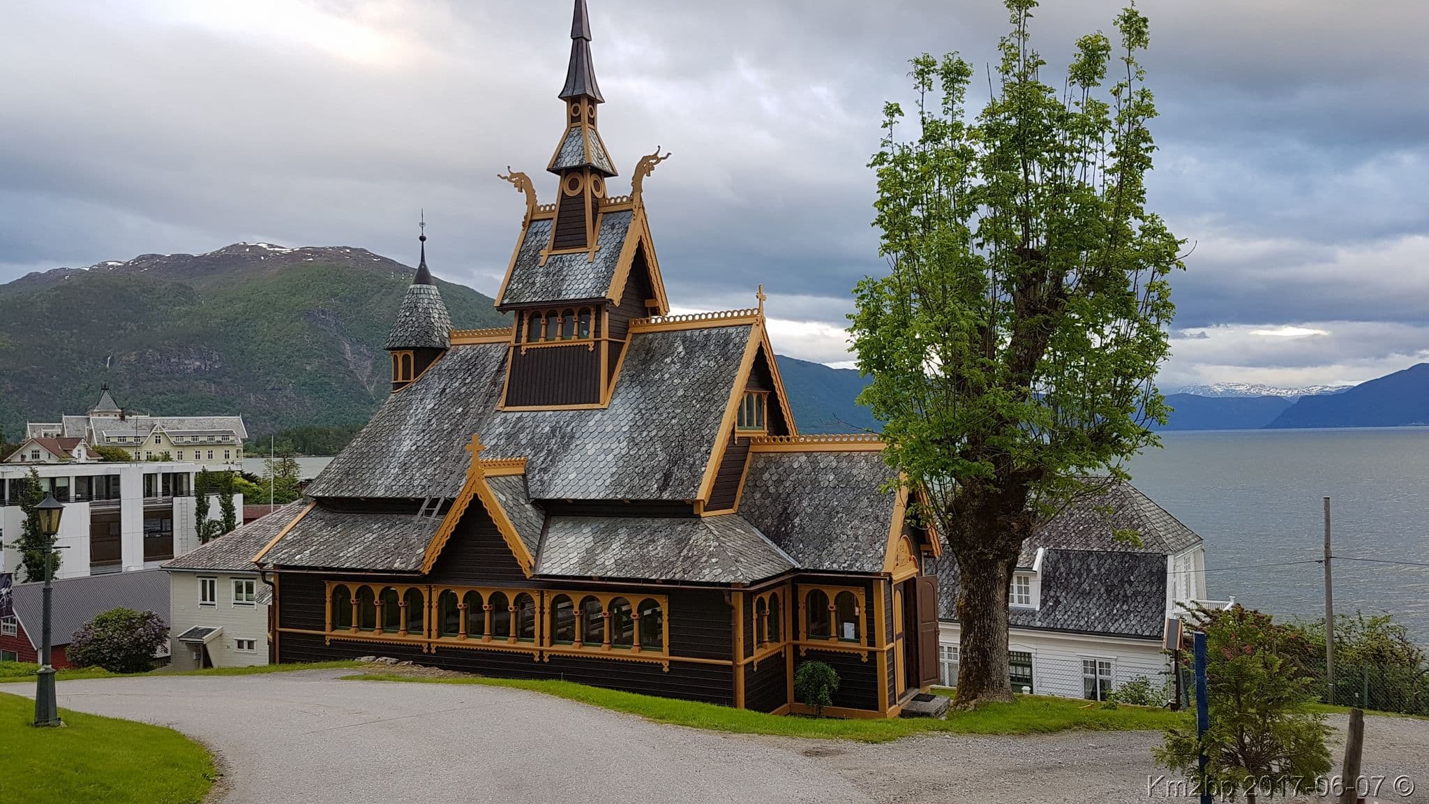 Street view near Midtnes Pensjonat Jon L Gjeraker, Vik — © km2bp (CC BY-SA · Mapillary)