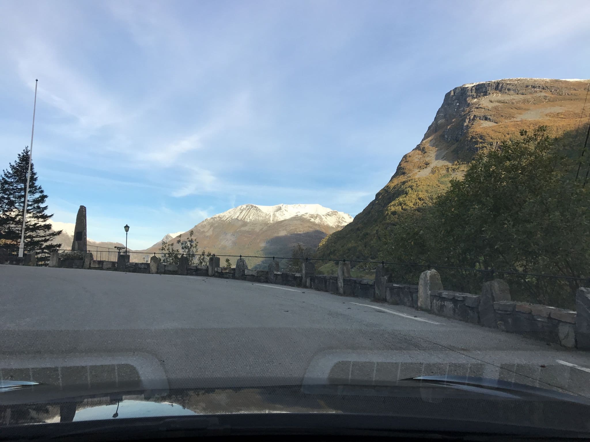 Street view near Lunheim Accommodation, Stranda — © derzornigemarkus (CC BY-SA · Mapillary)