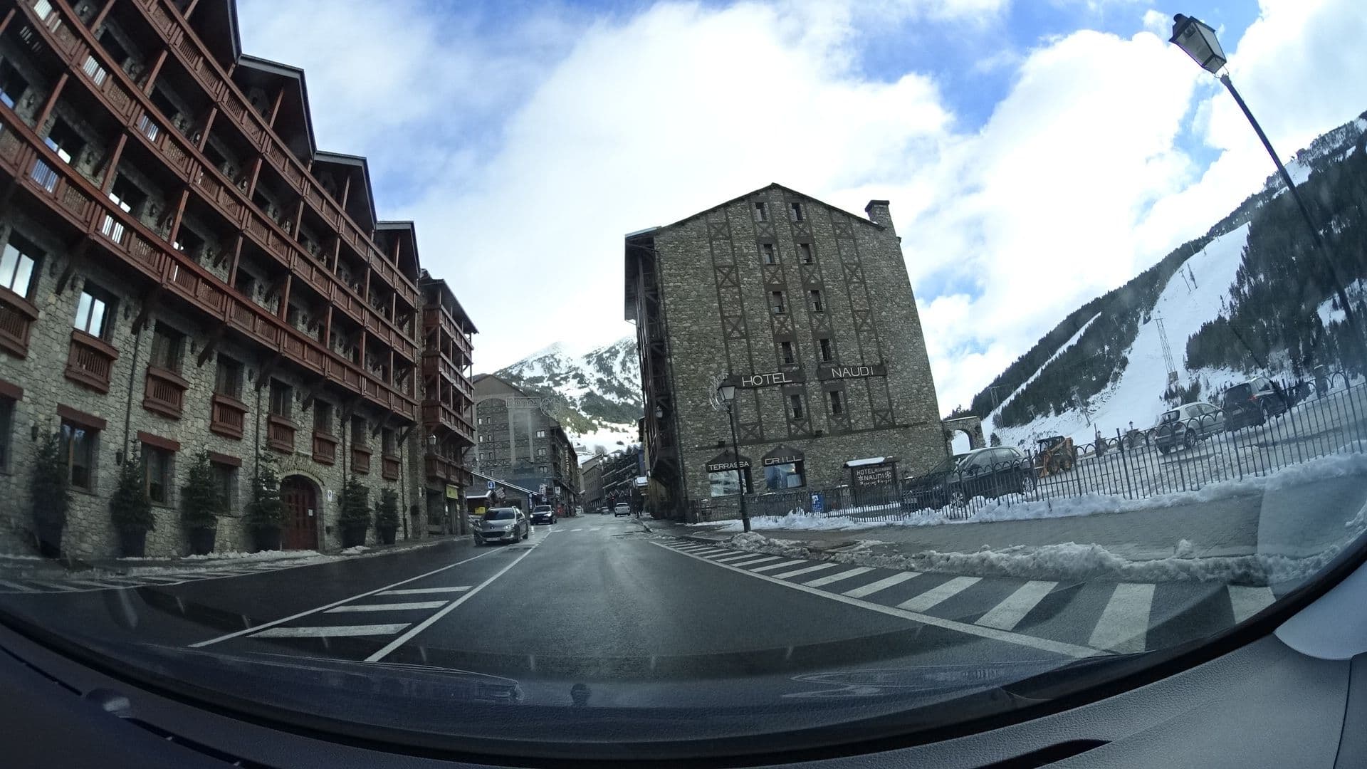 Street view near Hotel Soldeu Maistre, El Tarter — © sashazykov (CC BY-SA · Mapillary)