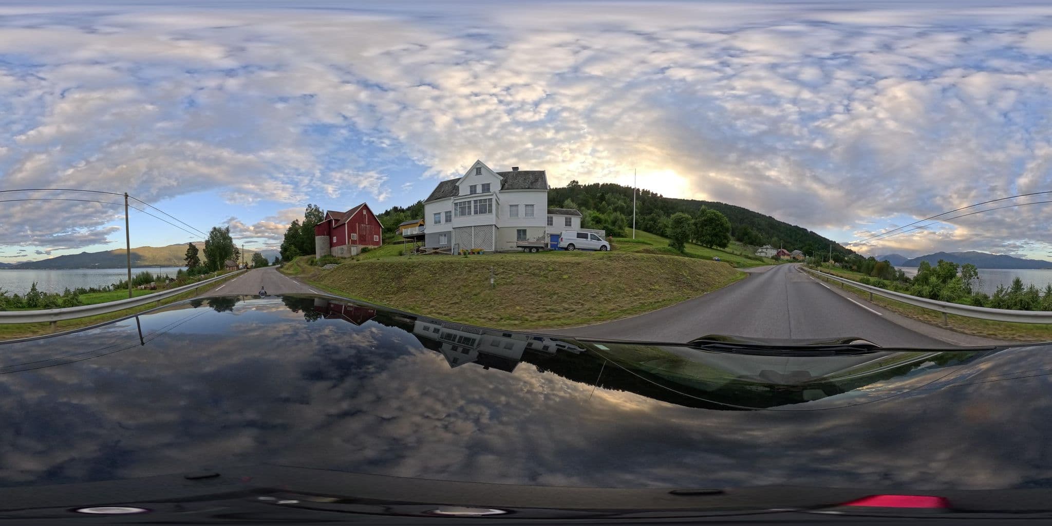 Street view near Kallestad Cabins, Vik — © yannakis (CC BY-SA · Mapillary)