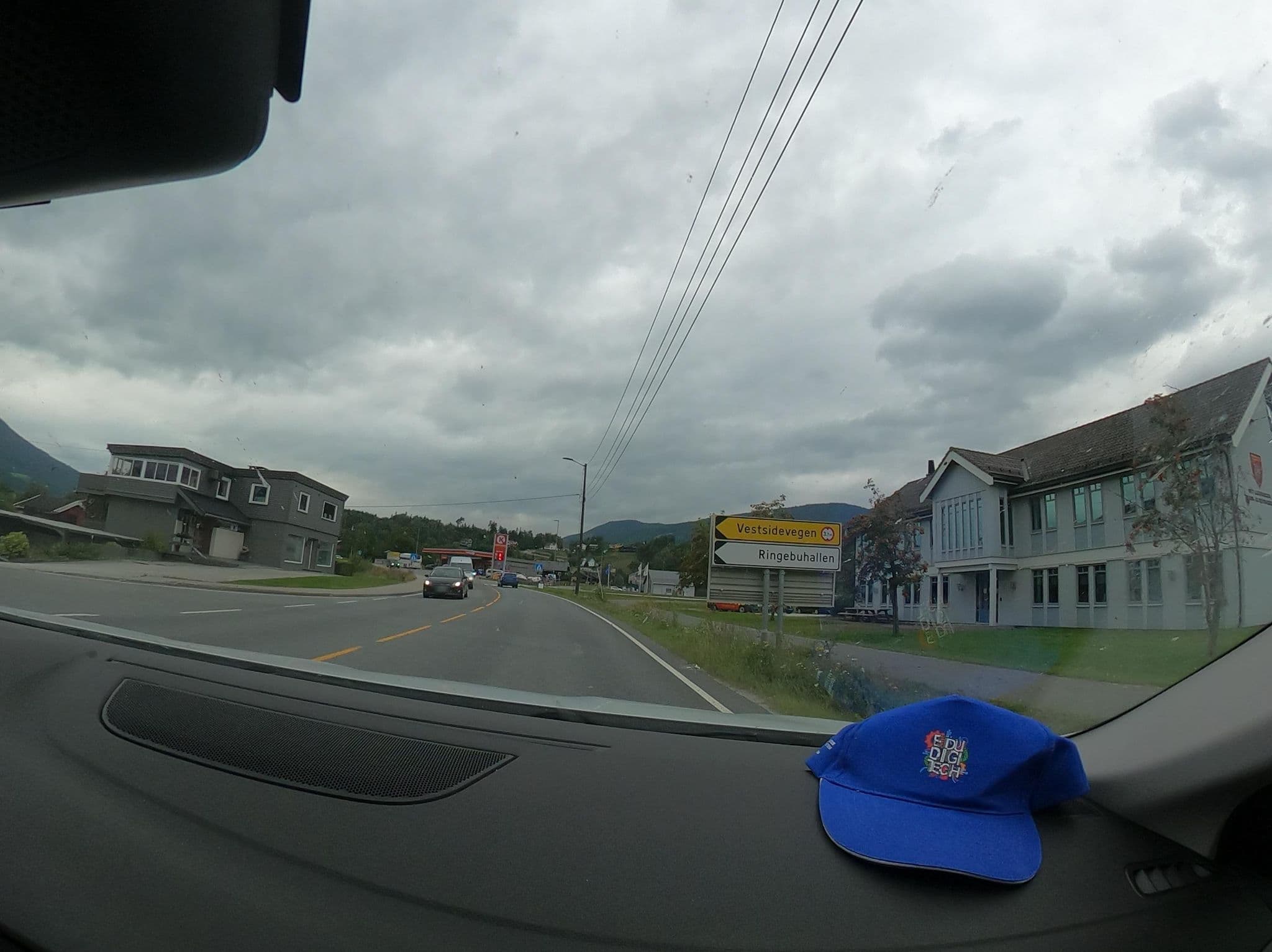 Street view near Espedalen Fjellstue, Vinstra — © vst (CC BY-SA · Mapillary)