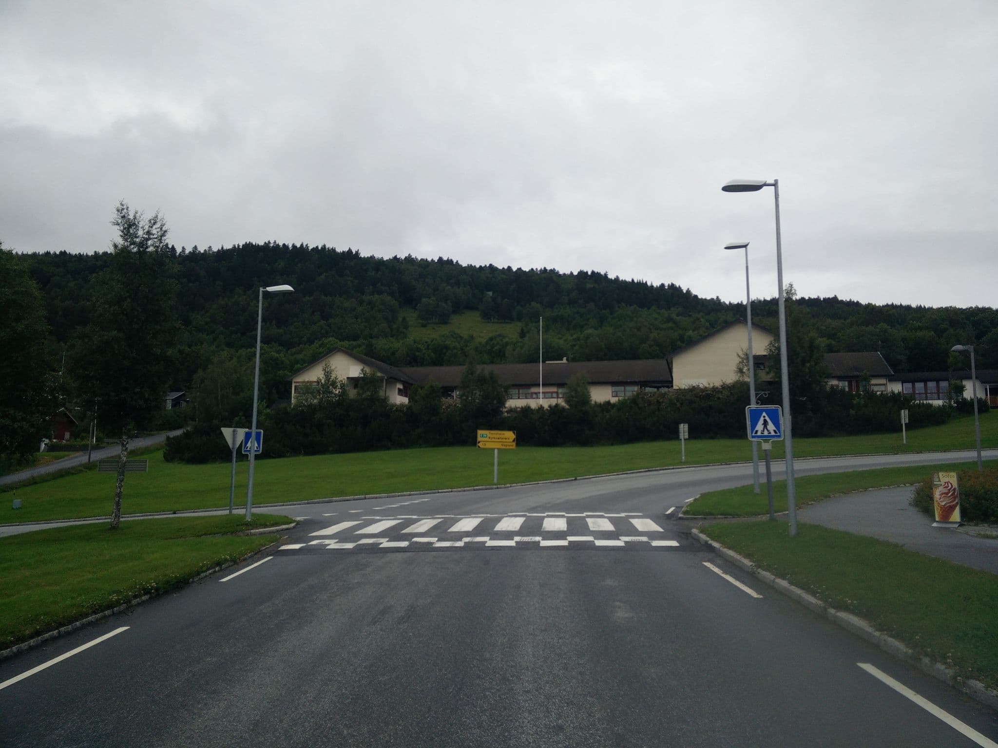 Street view near Rasteplassen Motell, Aure — © volucris (CC BY-SA · Mapillary)