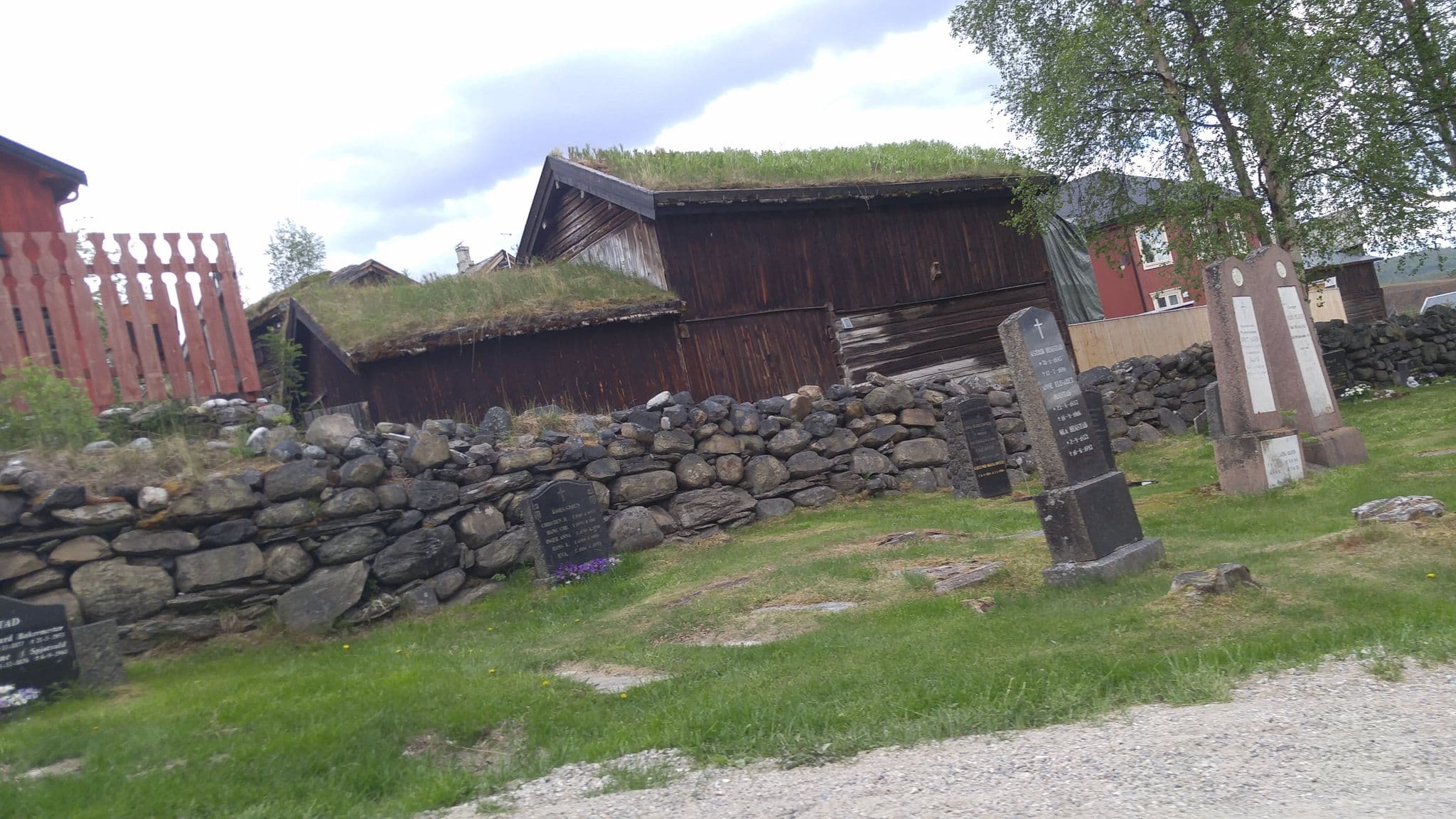 Street view near Ålbyggården, Røros — © pbb (CC BY-SA · Mapillary)