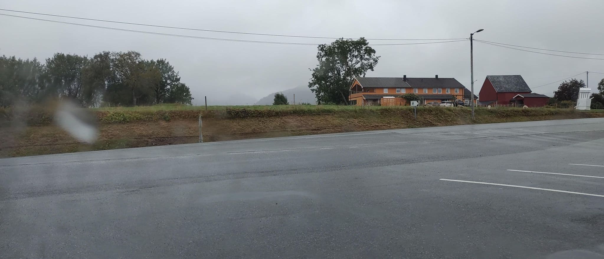 Street view near Håholmen Havstuer, Eide — © jrc21 (CC BY-SA · Mapillary)