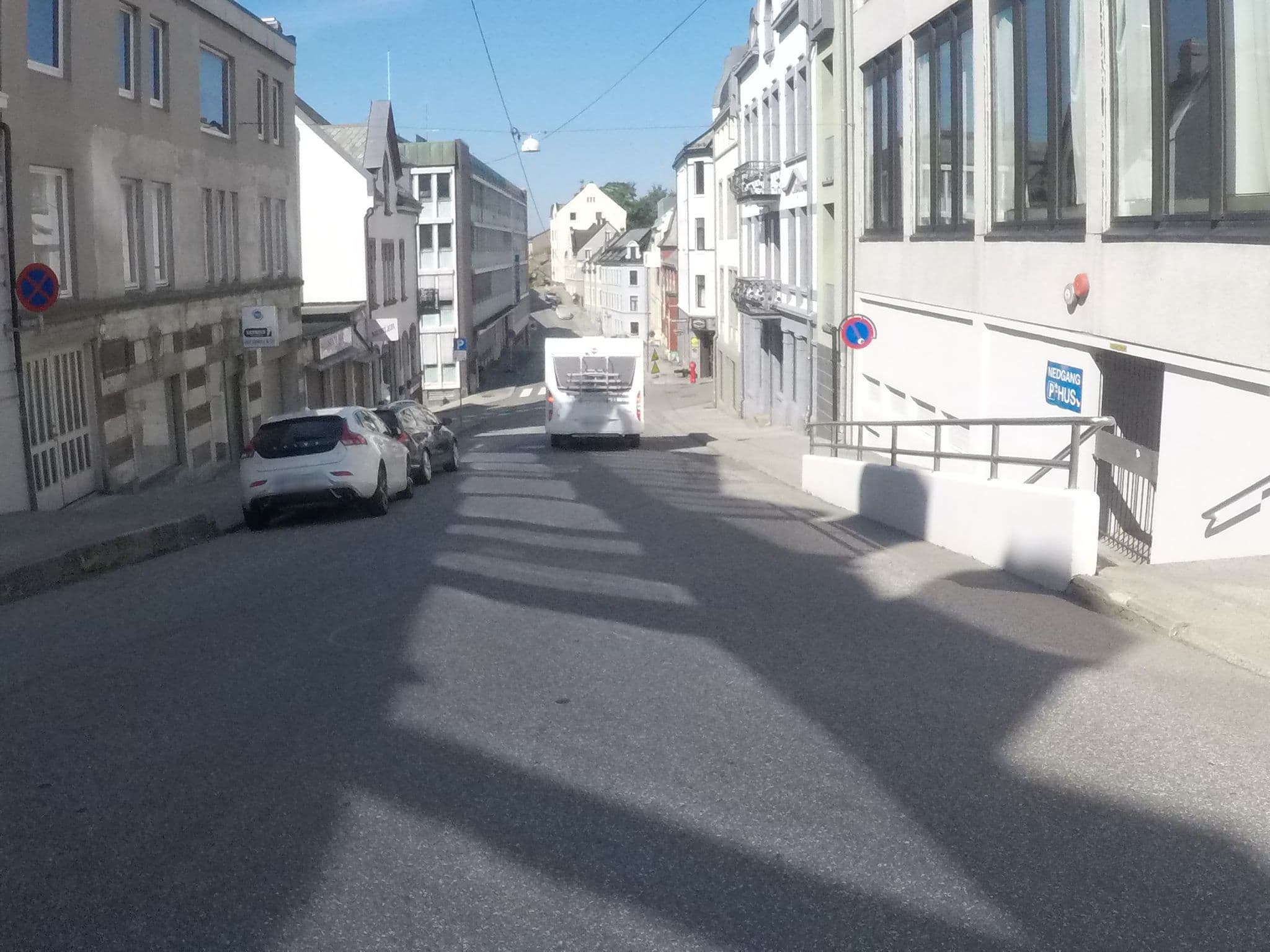 Street view near Rica Parken Hotel, Ålesund — © kobykarin (CC BY-SA · Mapillary)