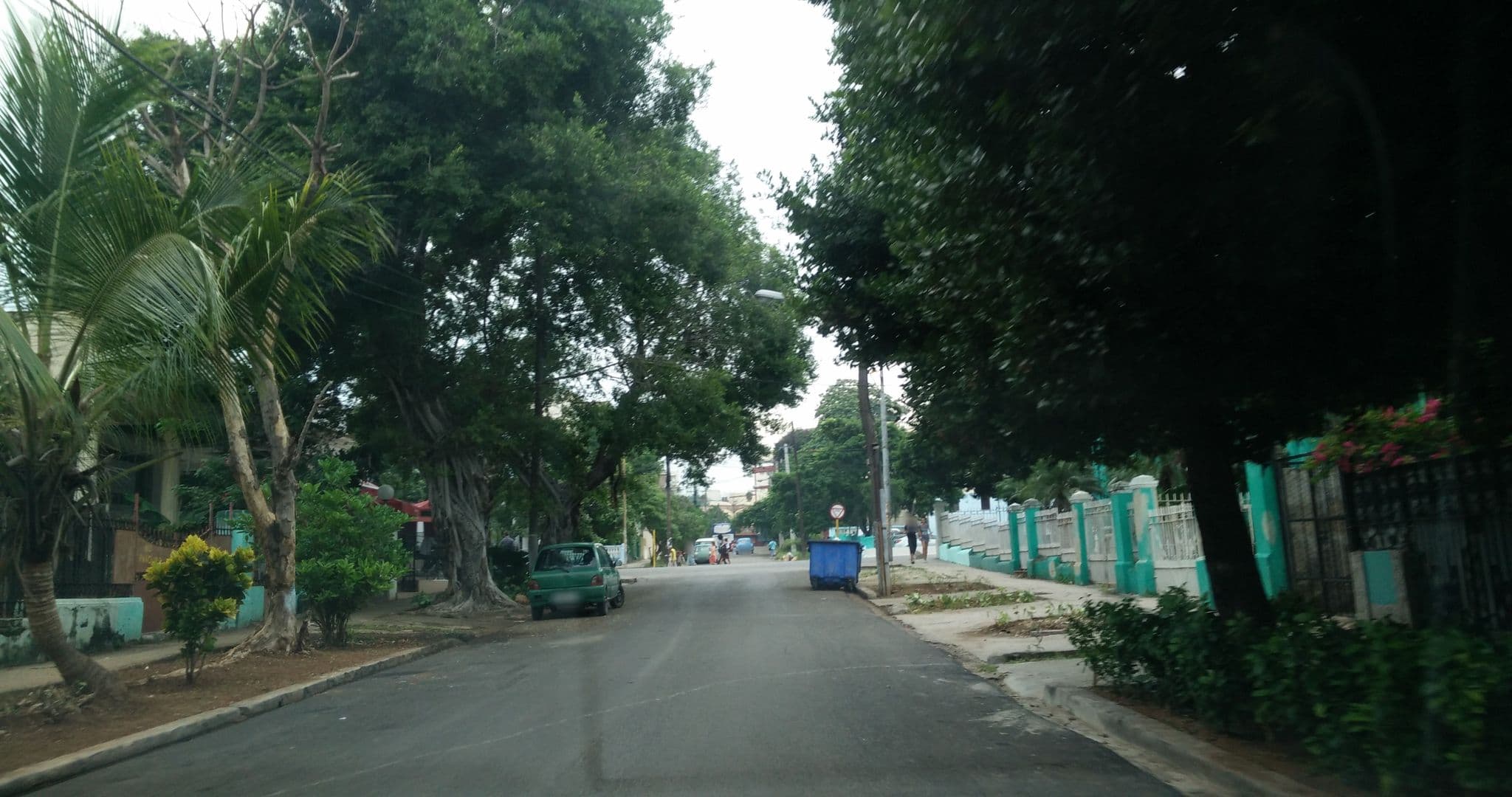 Street view near Hostal H y 23, Havana