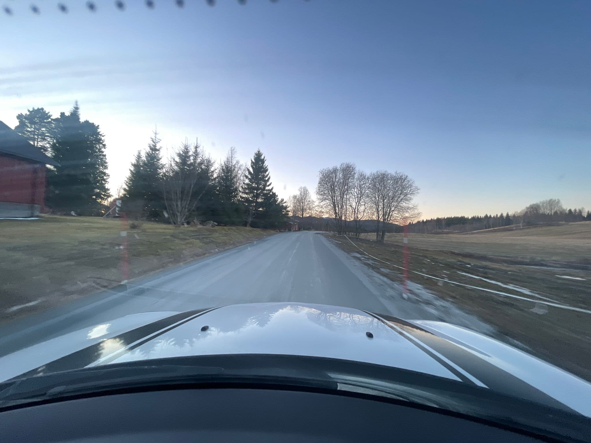 Street view near Borås Gård, Stjørdalshalsen — © burnbow (CC BY-SA · Mapillary)
