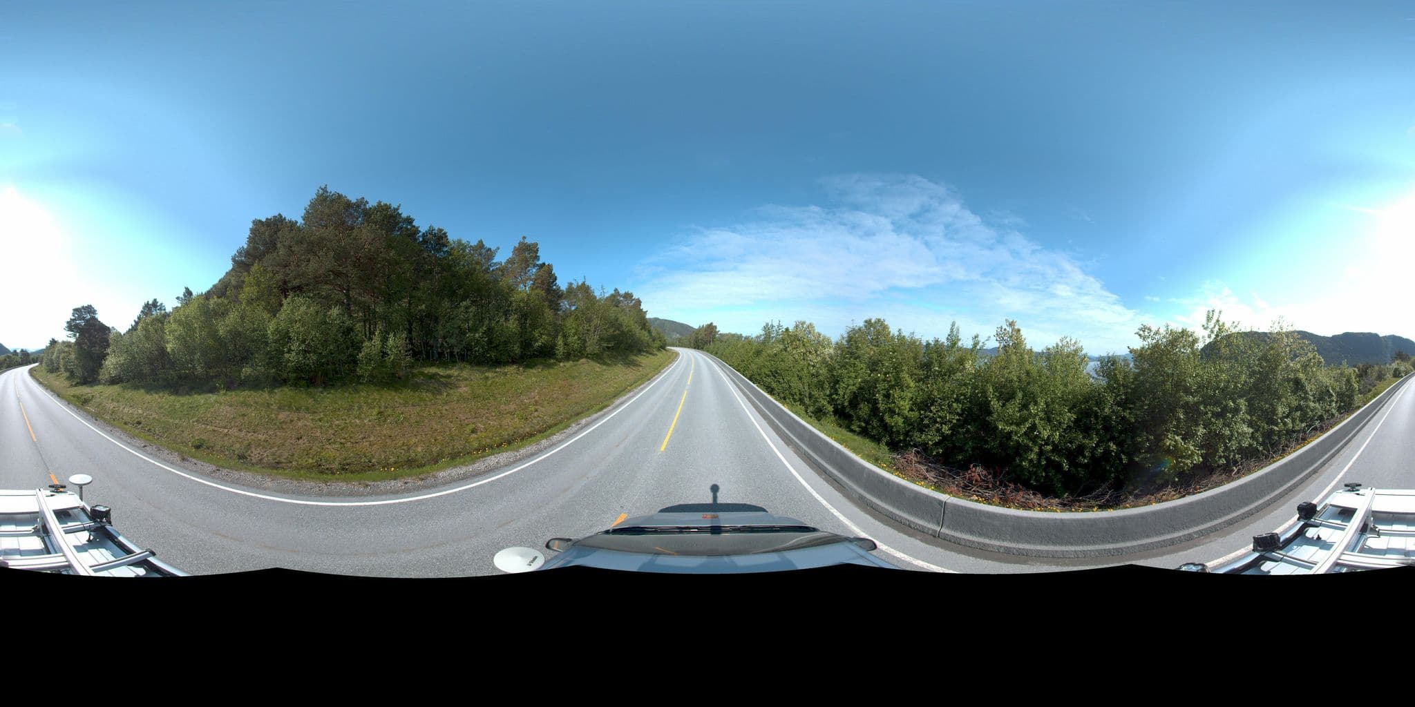 Street view near Solbakken Pensjonat Reidar Finsås, Vestnes — © VegvesenITS (CC BY-SA · Mapillary)