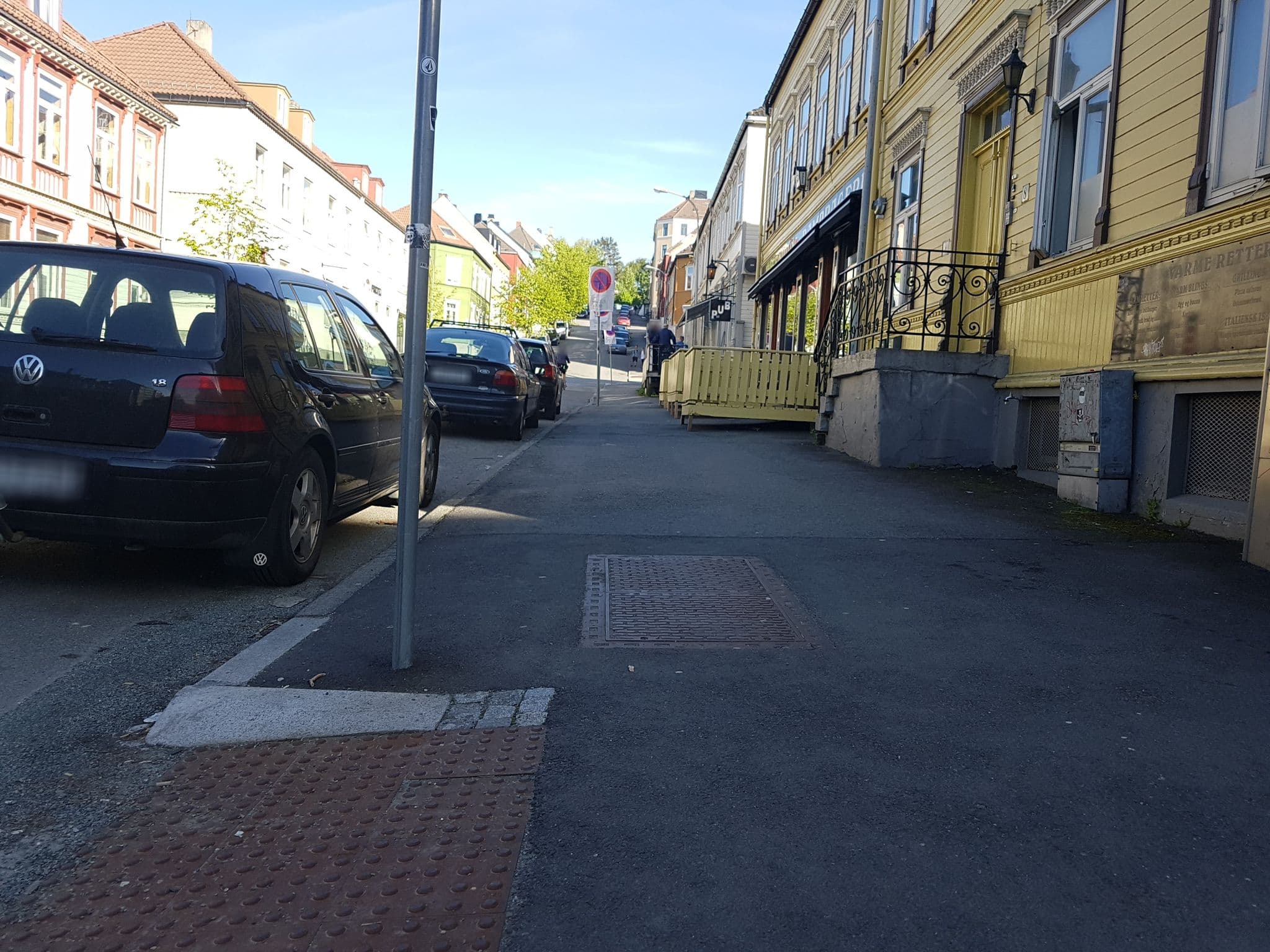Street view near Karl Angel Stua@sommerstedet vårt, Trondheim — © pbb (CC BY-SA · Mapillary)
