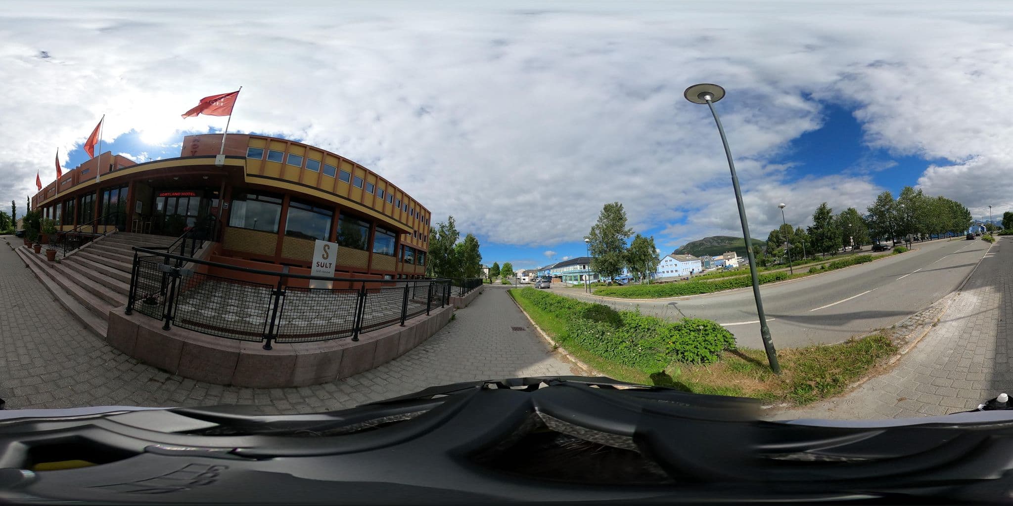 Street view near Sortland Vandrerhjem, Sortland — © brla (CC BY-SA · Mapillary)