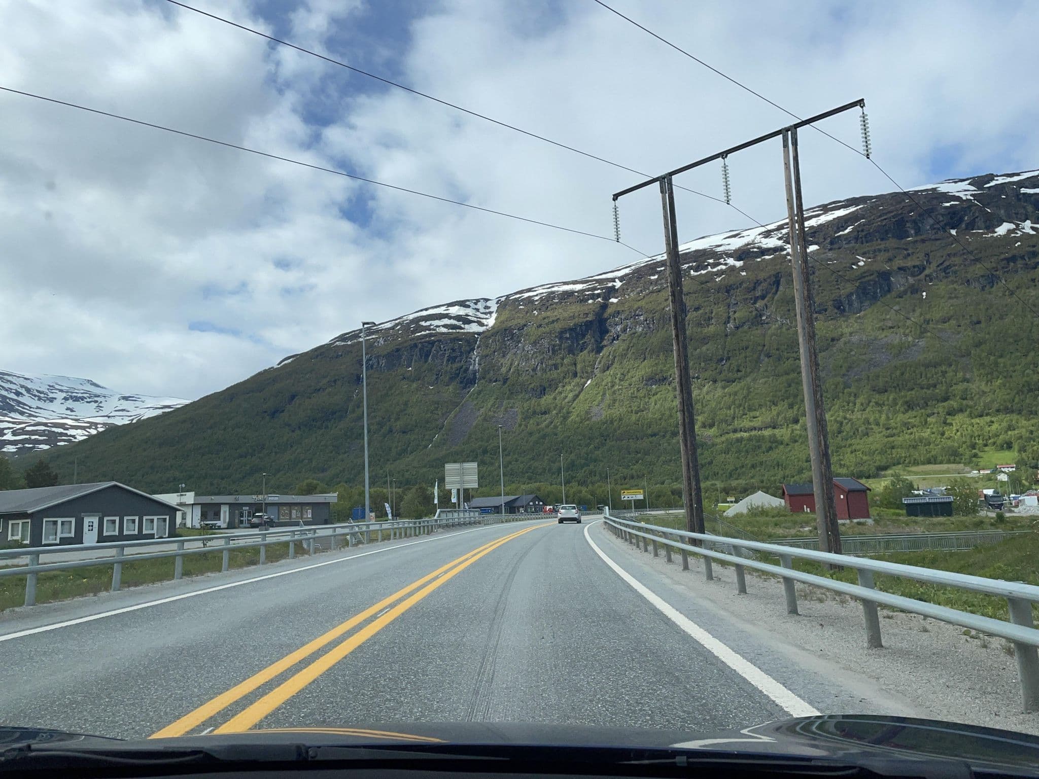 Street view near Lokvollstranda Camping, Storslett — © kino (CC BY-SA · Mapillary)