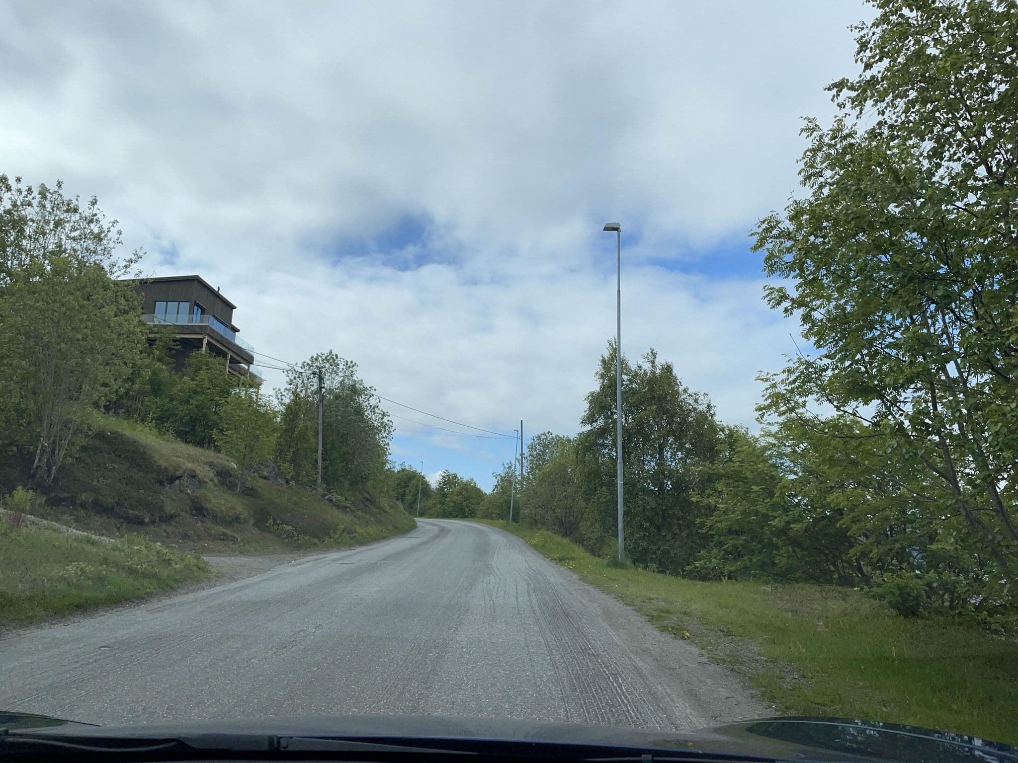 Street view near Altafjord Gjestegaard & Spa, Alta — © kino (CC BY-SA · Mapillary)