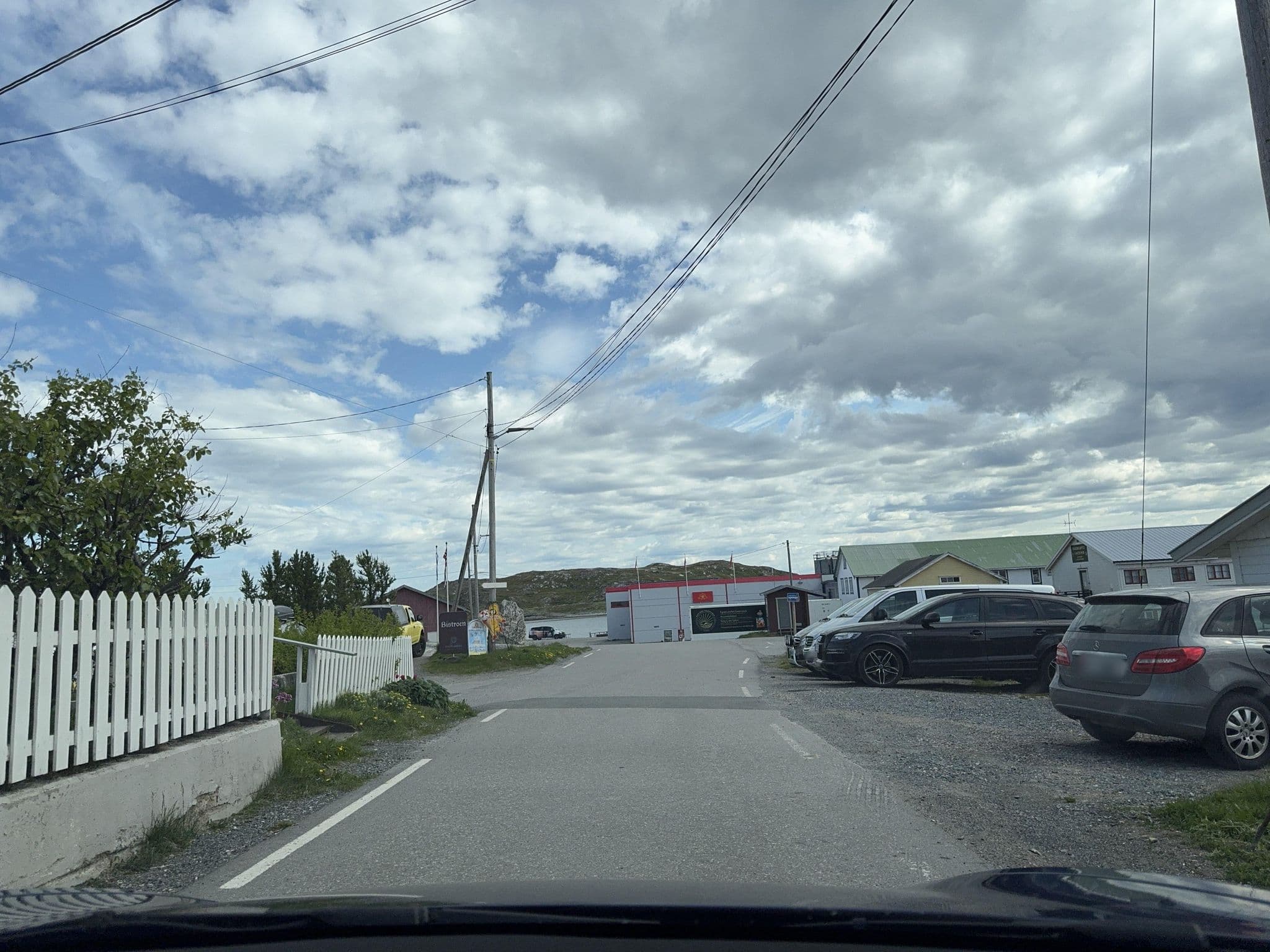 Street view near Krambui, Vadsø — © kino (CC BY-SA · Mapillary)