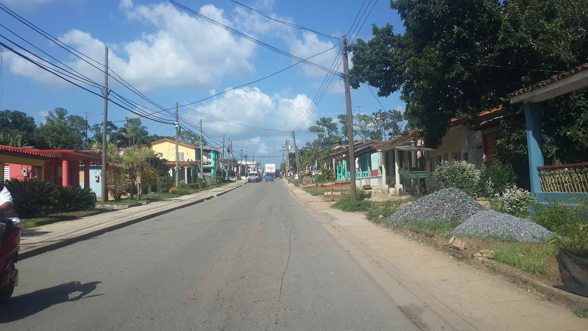 Street view near Casa Brunilda, Viñales