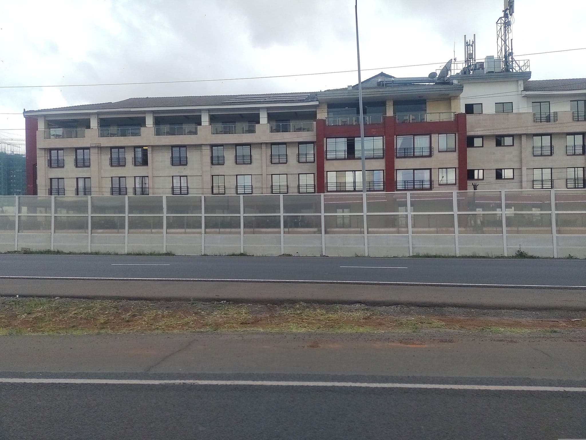 Street view near City View Rooms Of The Ole Sereni Hotel, Imara Daima Estate — © mapeadora (CC BY-SA · Mapillary)