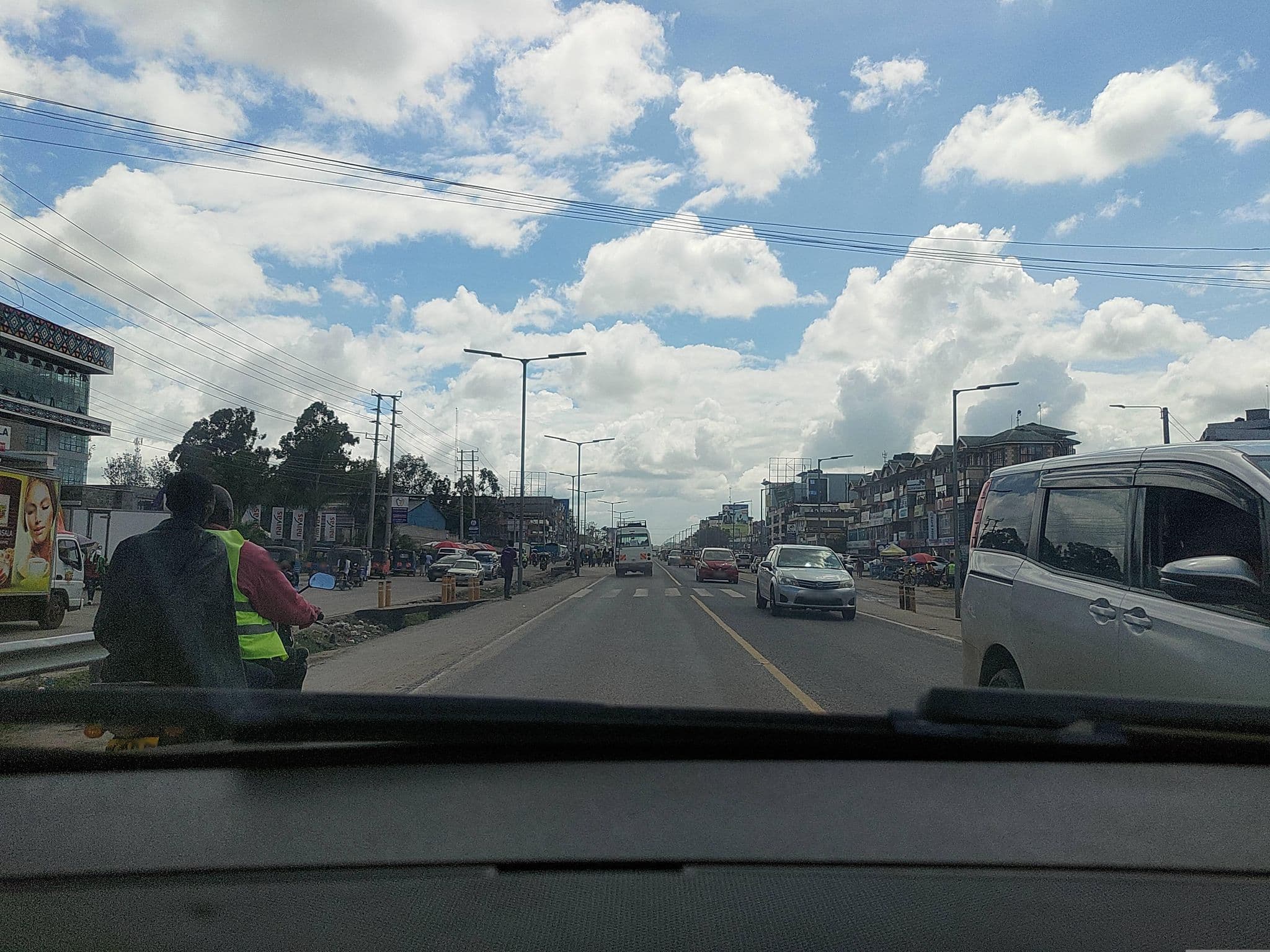 Street view near Esidai County Hotel, Kitengela — © accadius (CC BY-SA · Mapillary)