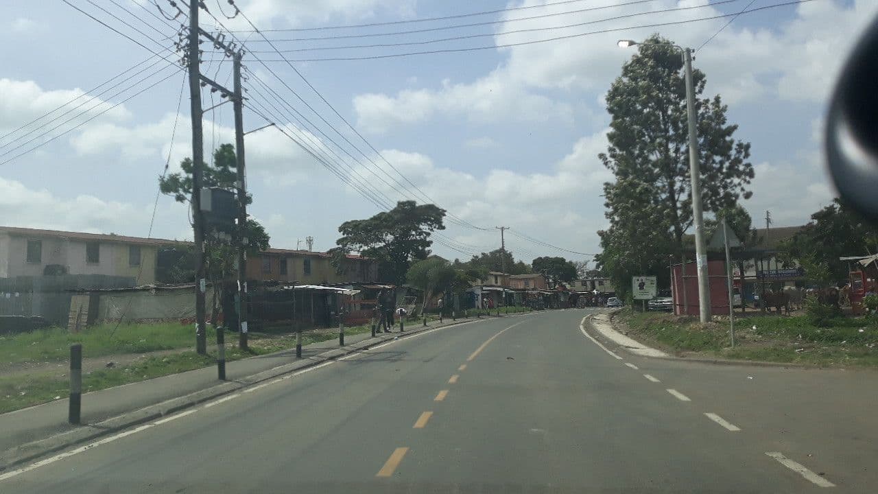 Street view near Jerusalem, Pumwani — © reggie (CC BY-SA · Mapillary)
