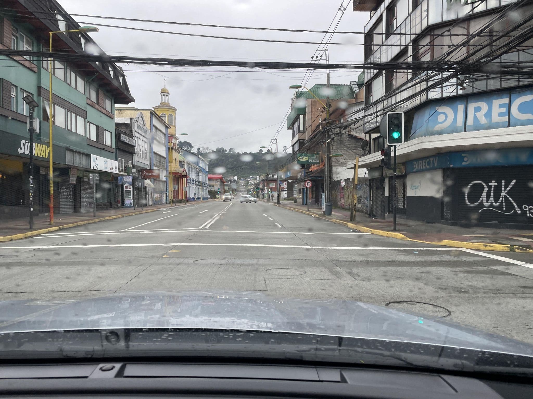 Street view near Hotel Castellano, Puerto Montt — © ariellopez (CC BY-SA · Mapillary)