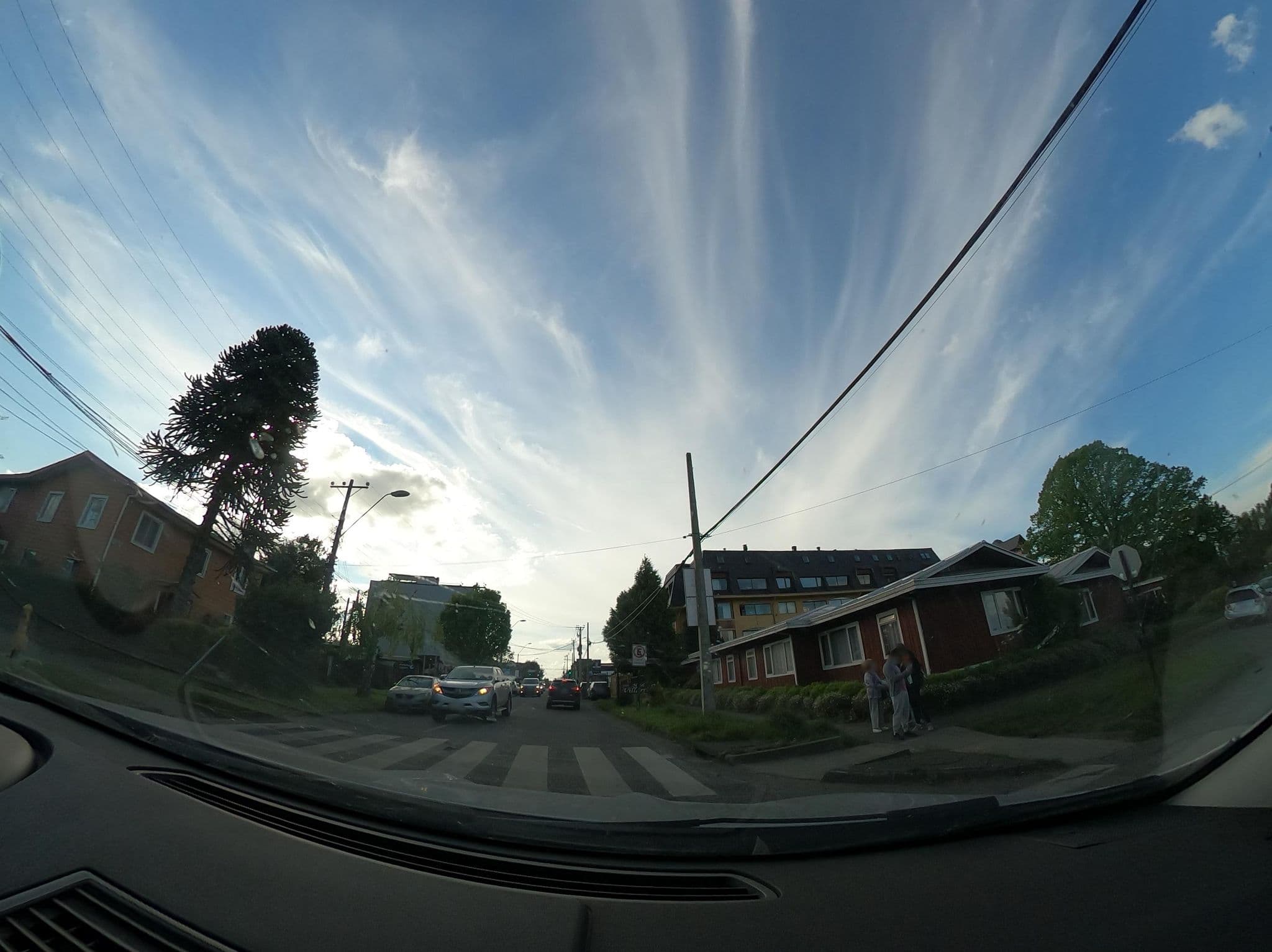Street view near Hotel Villarrica, Villarrica — © felipeeugenio (CC BY-SA · Mapillary)