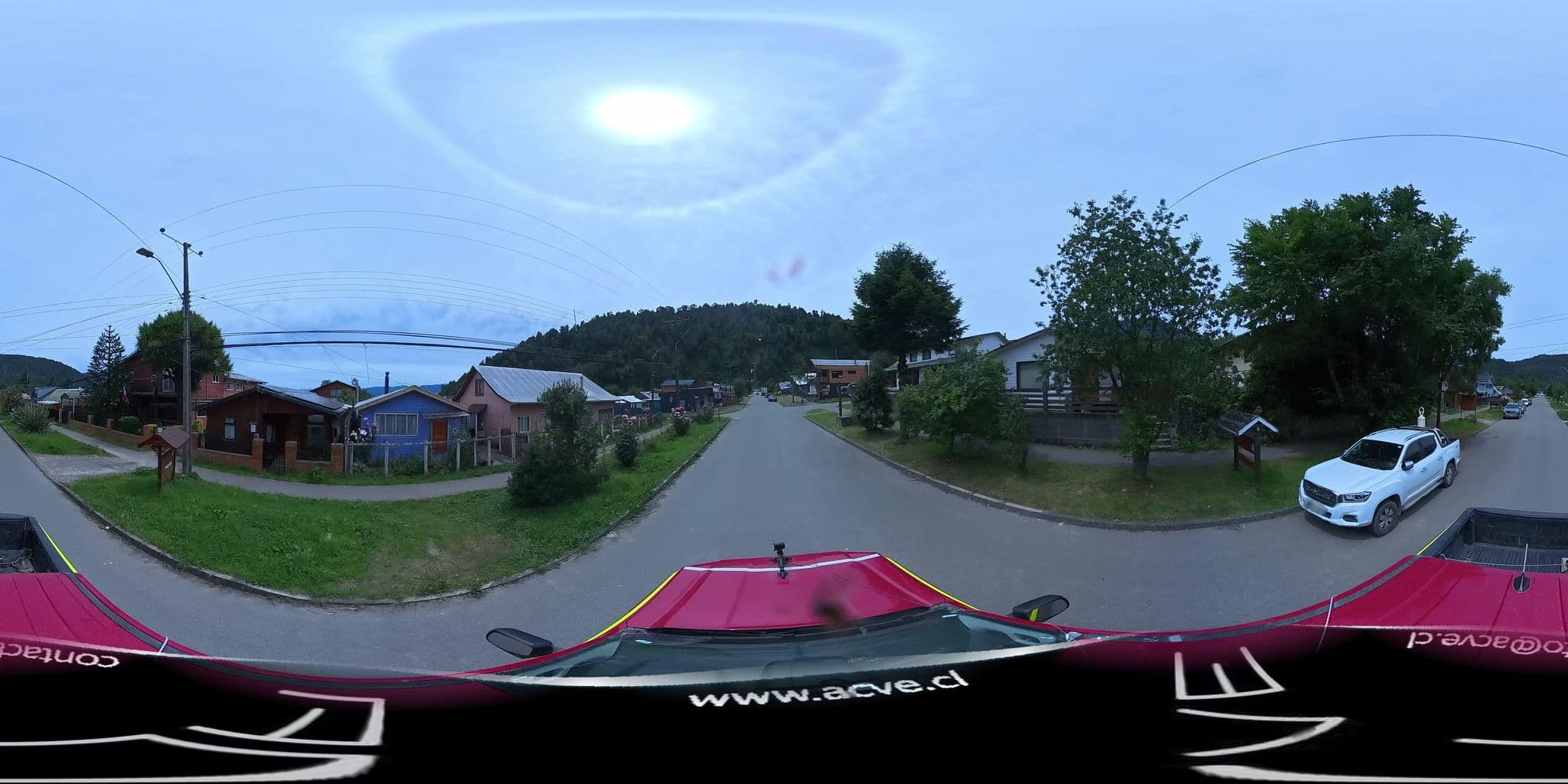 Street view near Hostal Henrique, Puerto Cisnes — © contactoacve (CC BY-SA · Mapillary)