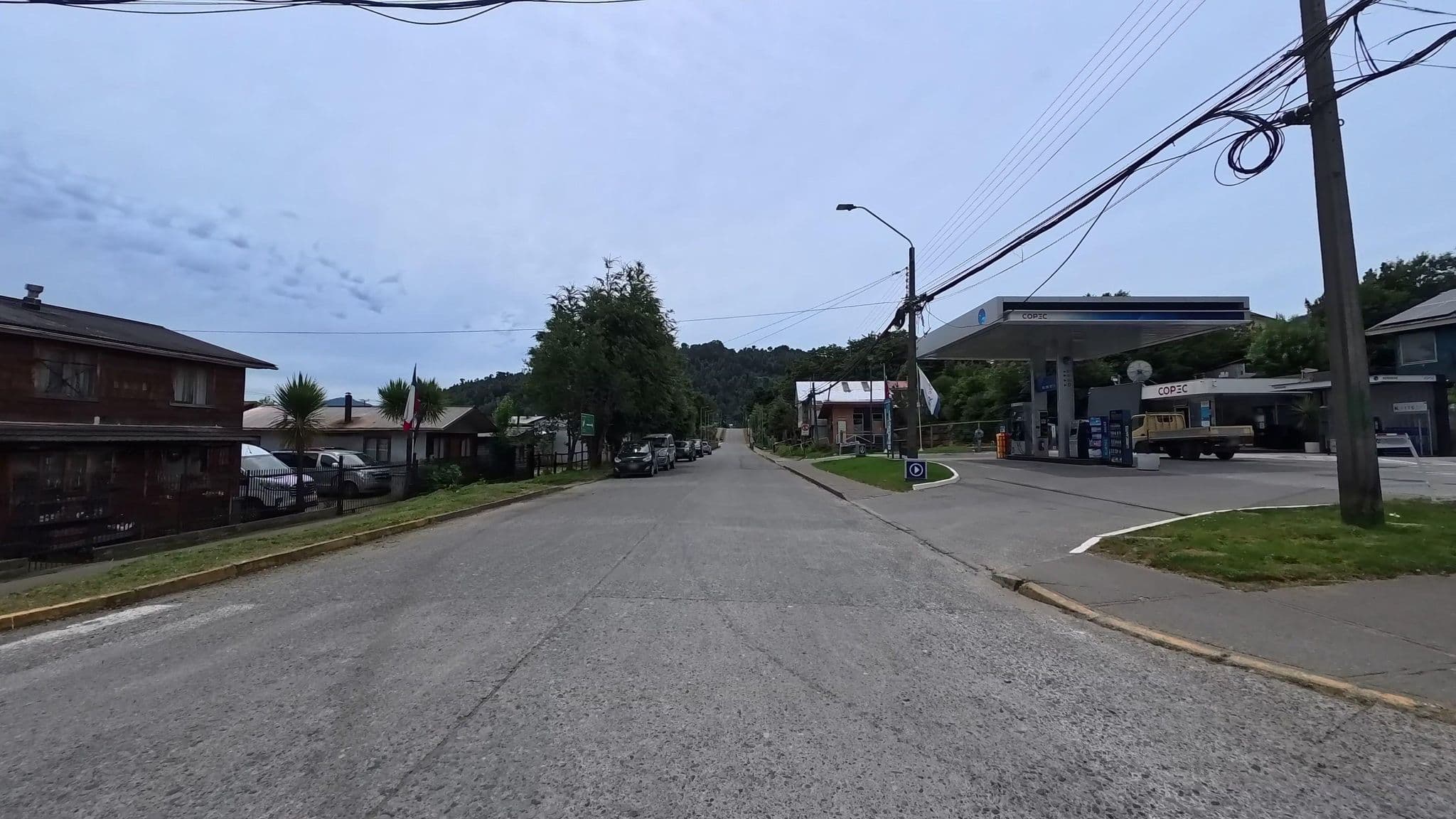 Street view near Hostal Michay, Puerto Cisnes — © contactoacve (CC BY-SA · Mapillary)