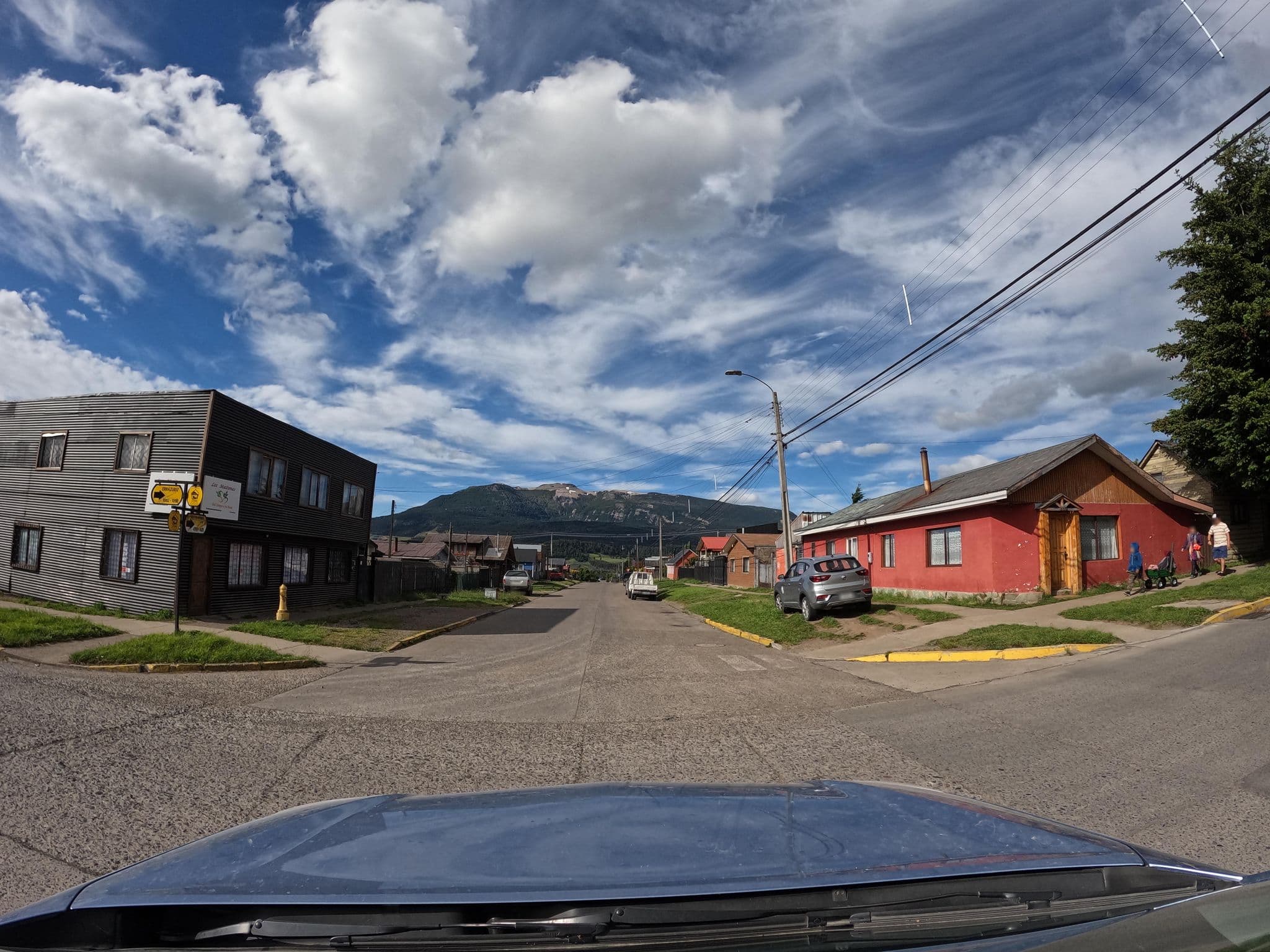 Street view near don santiago, Coyhaique — © Kaart_Local (CC BY-SA · Mapillary)