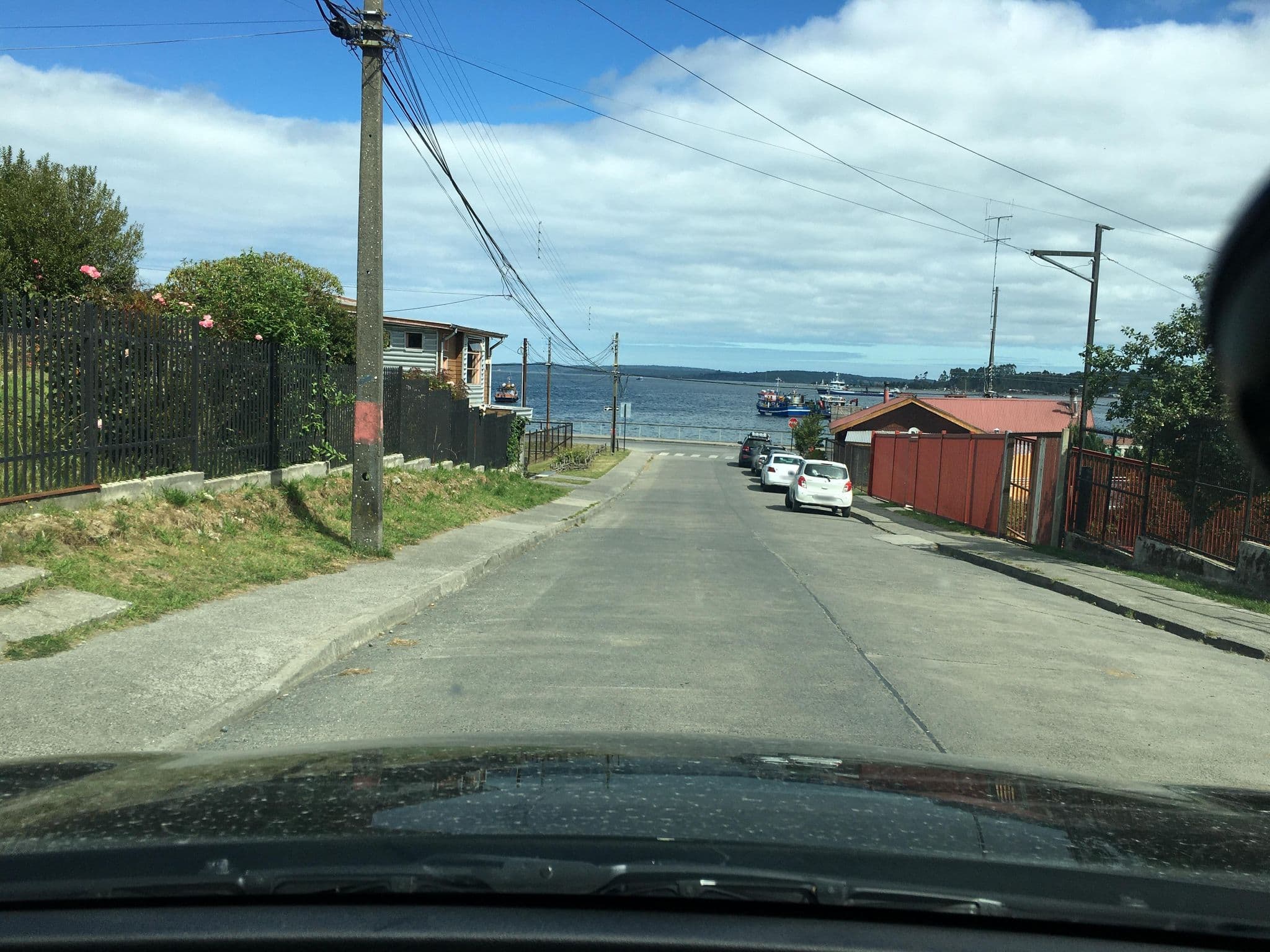 Street view near Hostal El Parque, Quellón — © ariellopez (CC BY-SA · Mapillary)
