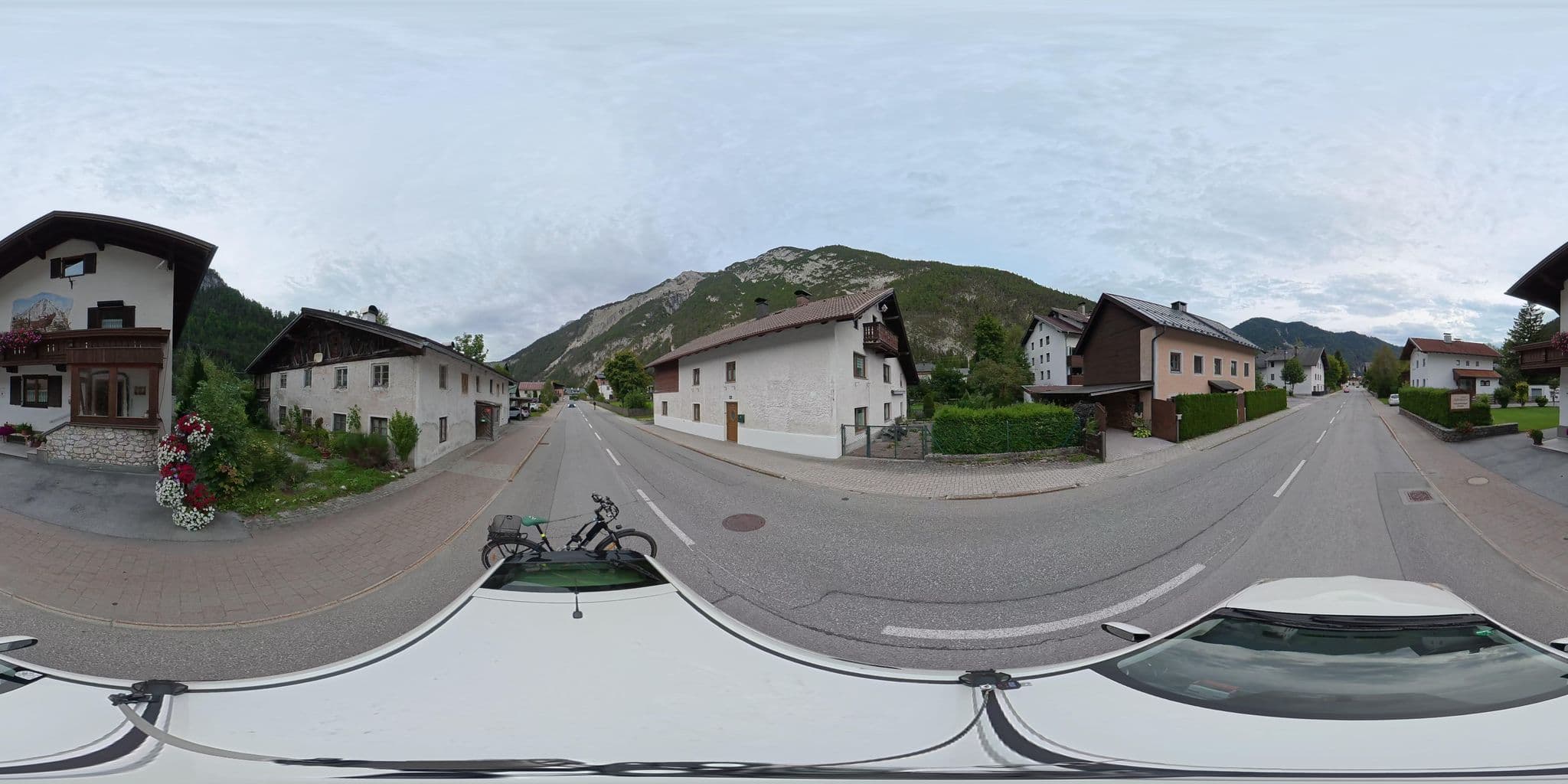 Street view near Haus Lechner, Scharnitz — © osmplus_org (CC BY-SA · Mapillary)