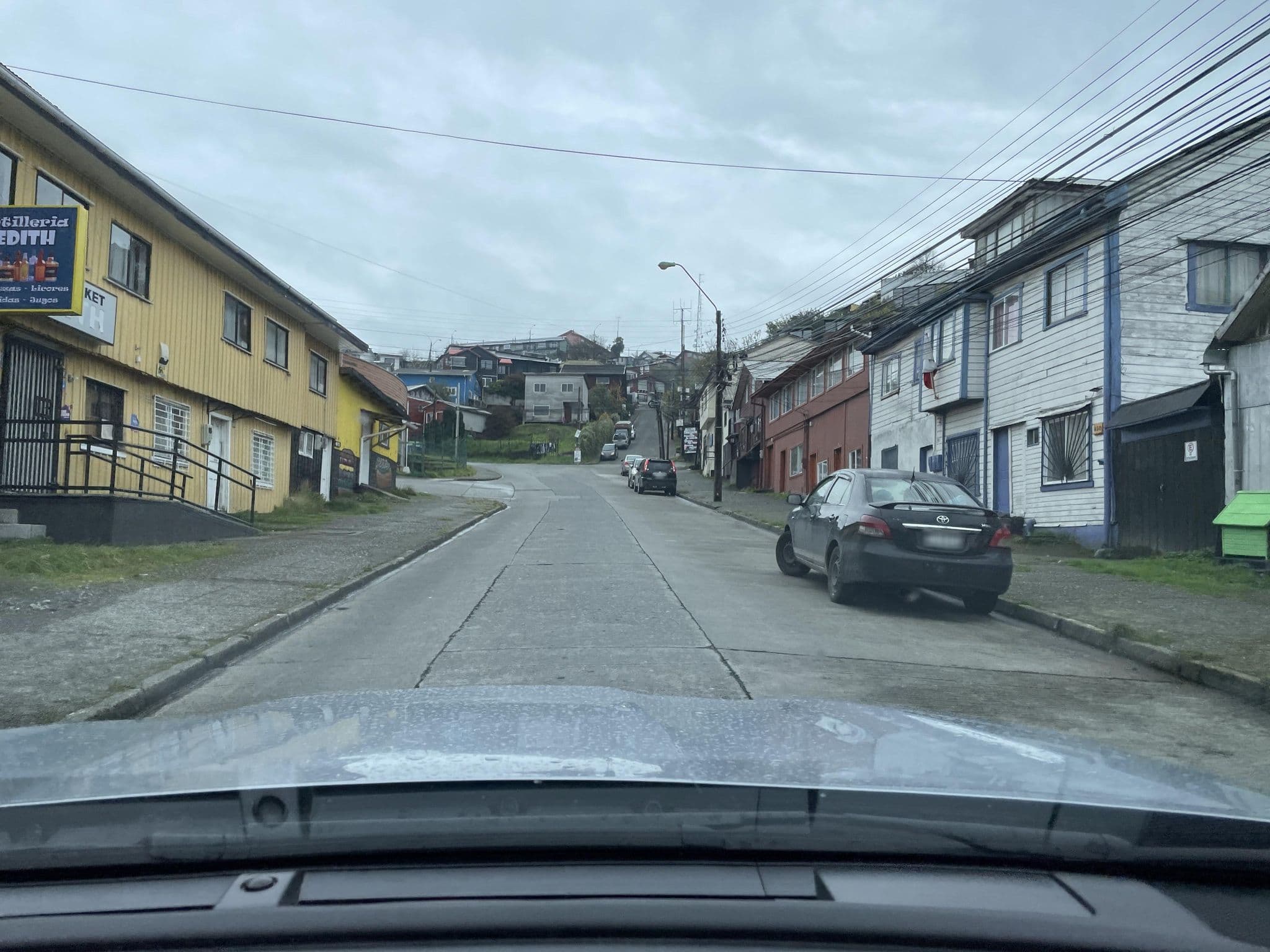 Street view near Cabañas Carlitos, Puerto Montt — © ariellopez (CC BY-SA · Mapillary)