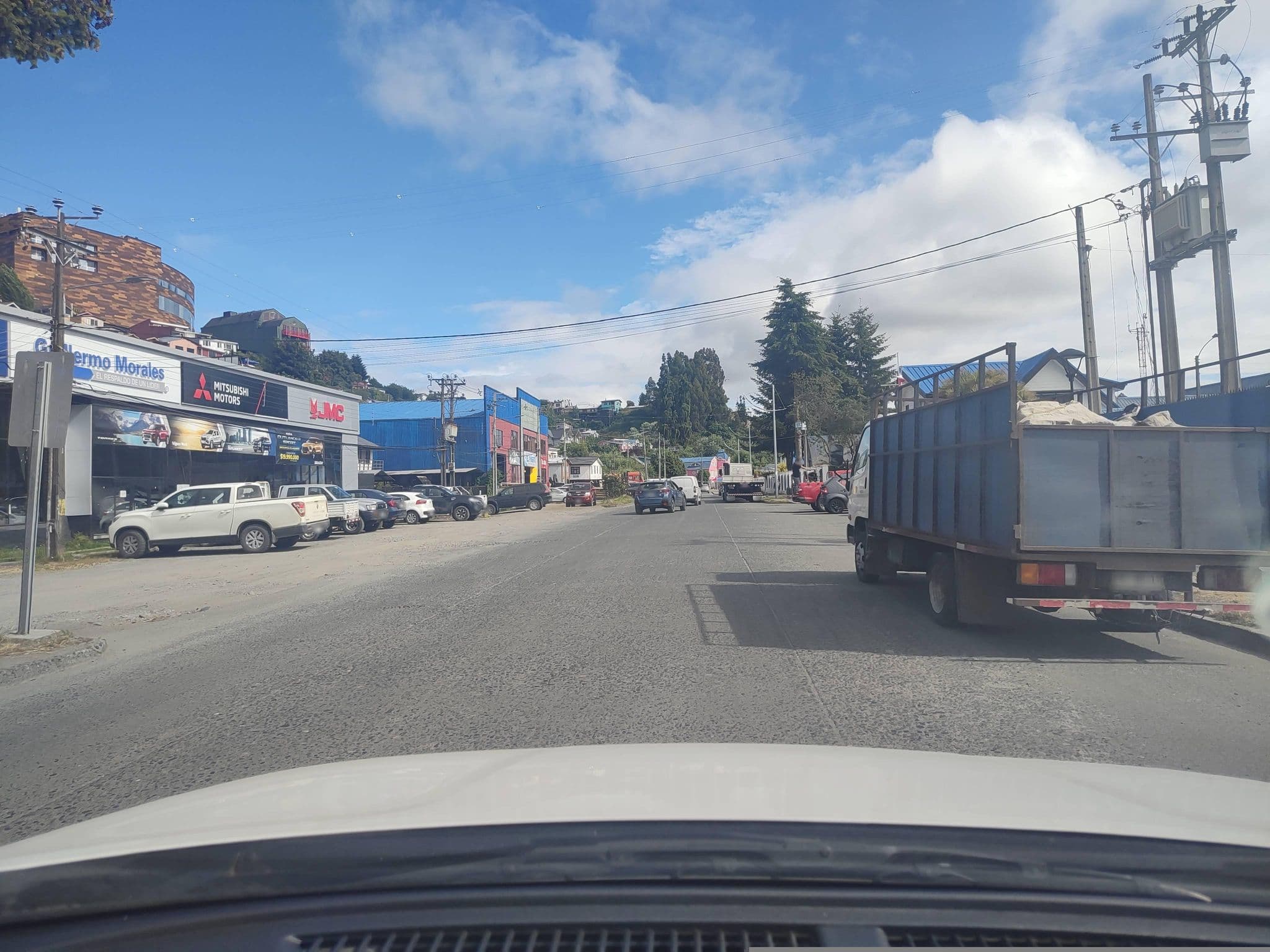Street view near Hotel H&M, Castro — © andresduhour (CC BY-SA · Mapillary)