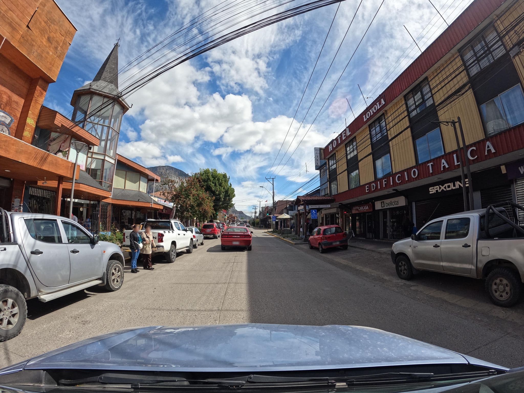 Street view near Hotel  Terra Mosqueto, Coyhaique — © Kaart_Local (CC BY-SA · Mapillary)